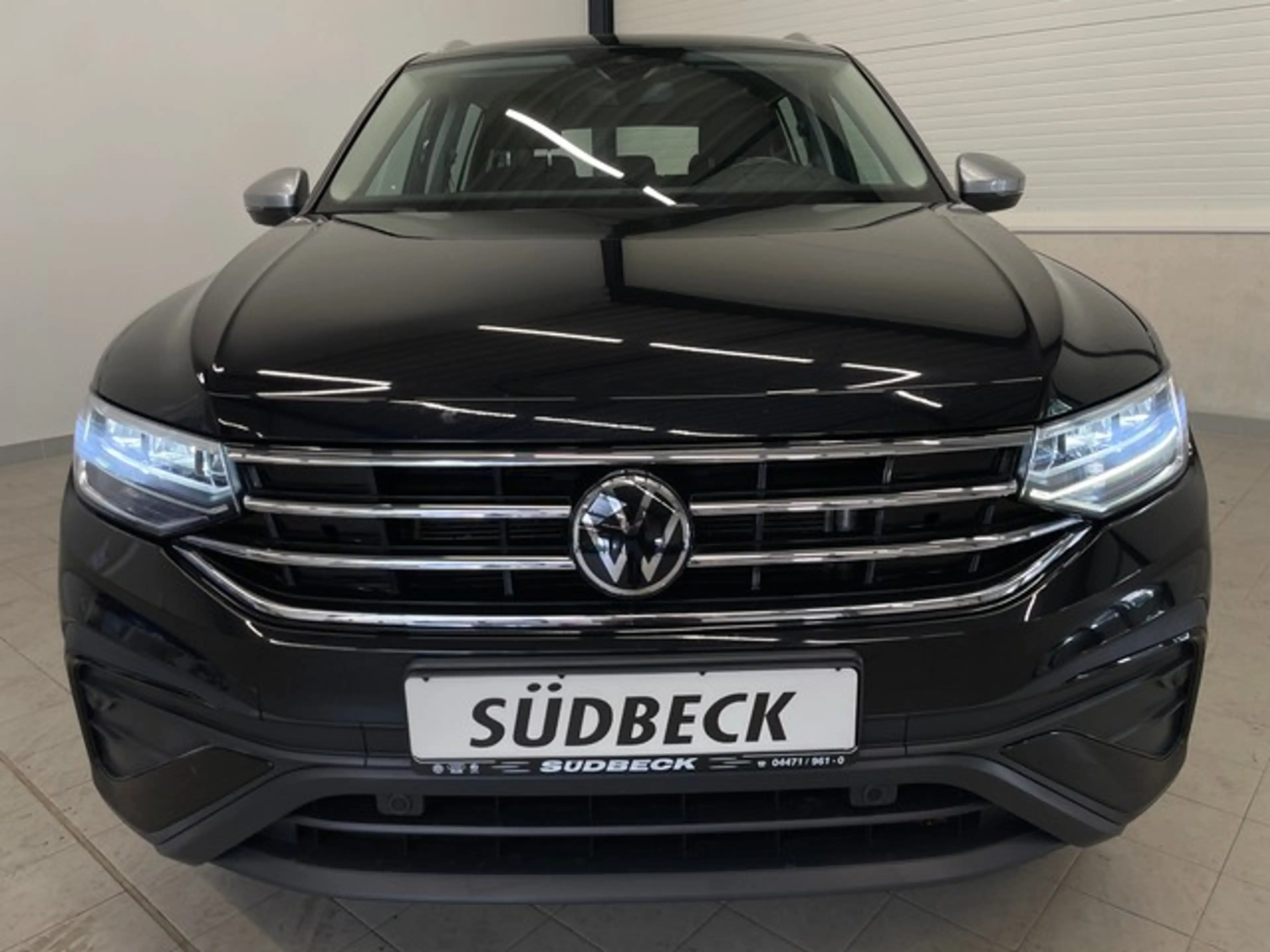 Volkswagen Tiguan Allspace 2.0TDI Life ISOFIX+ACC+LANE+APP+AHK+KAMERA — photo 2