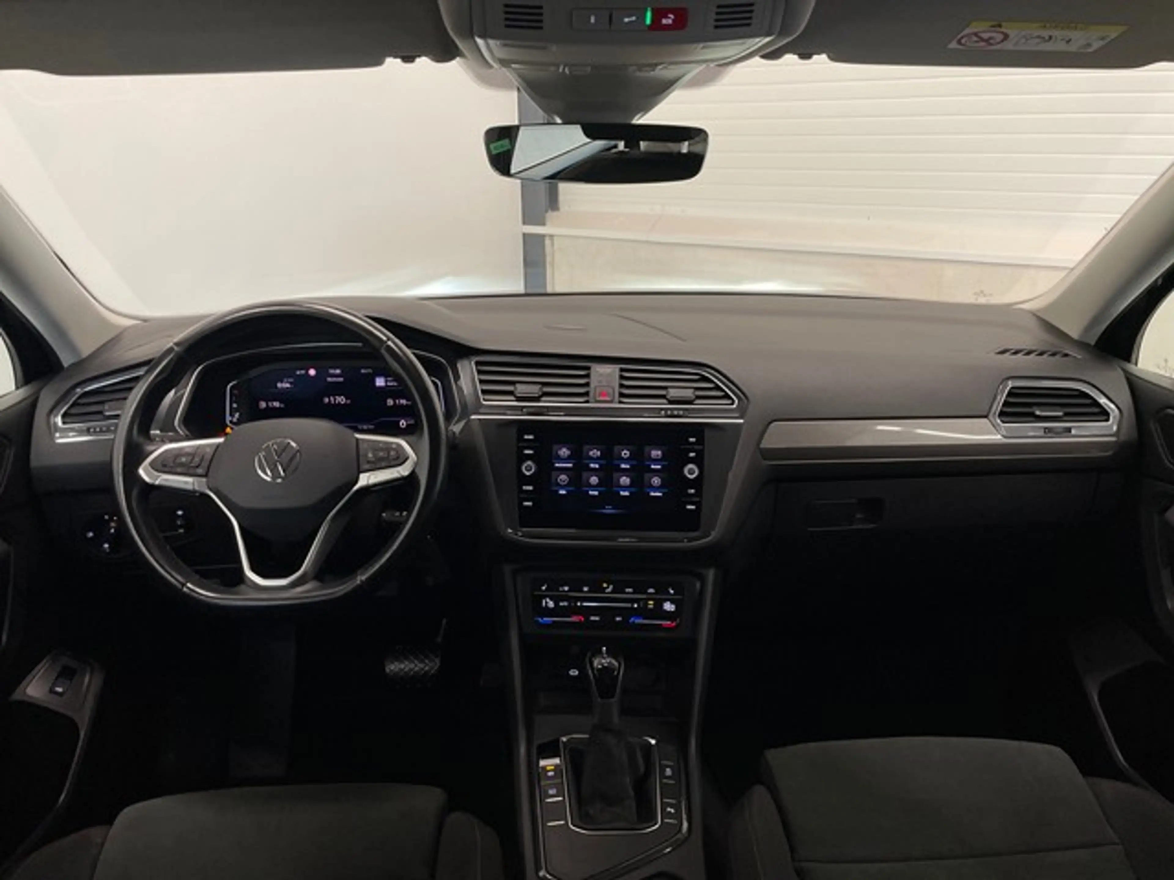 Volkswagen Tiguan Allspace 2.0TDI Life ISOFIX+ACC+LANE+APP+AHK+KAMERA — photo 11