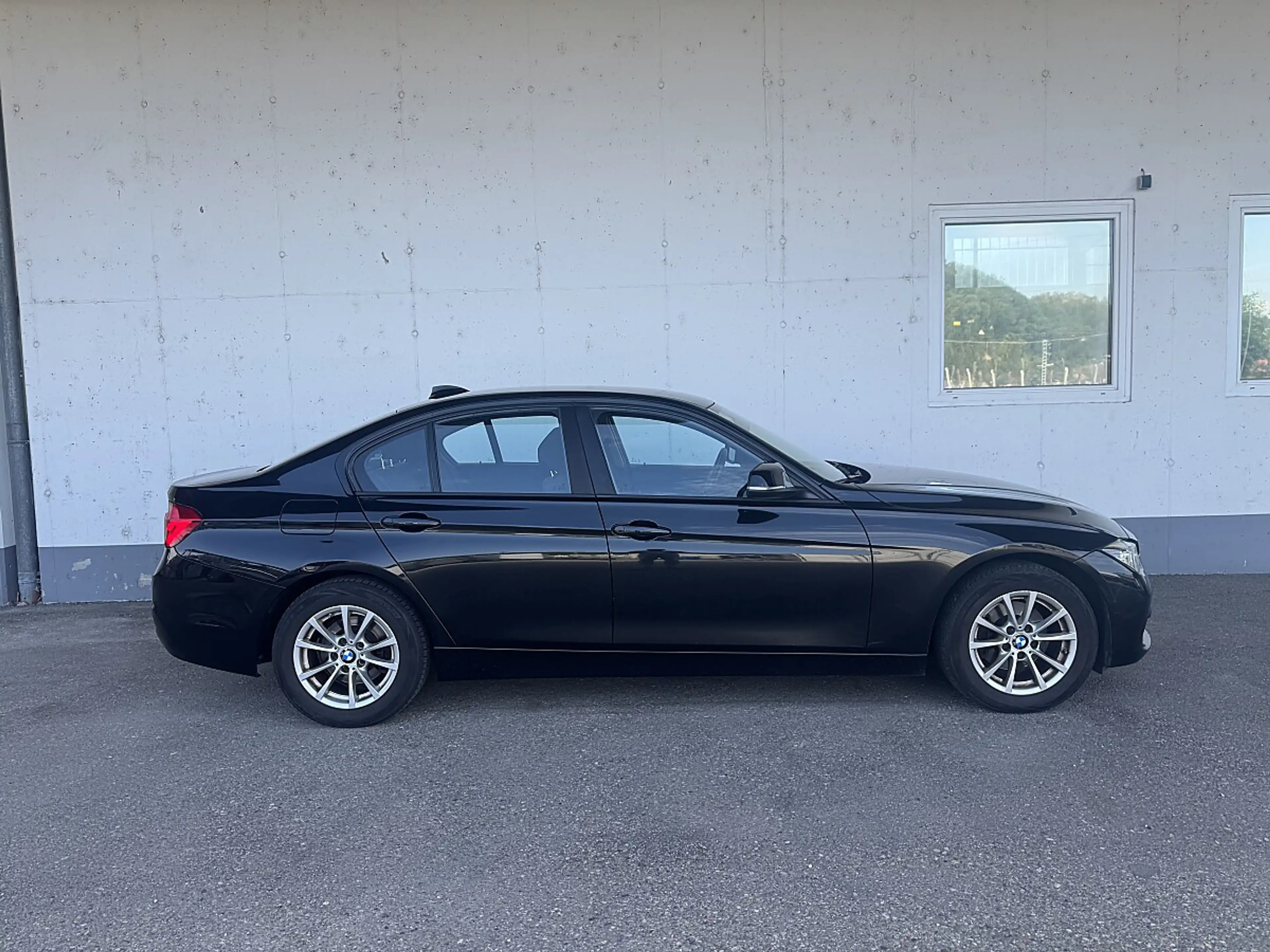 BMW 316 d Advantage *Frisches Pickerl * — photo 5