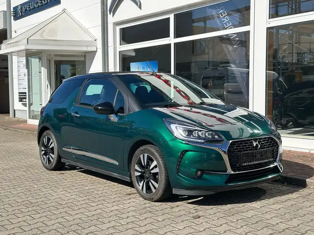 DS Automobiles DS 3 Cabrio PT110EAT6 SoChic | Nav - RCam AT-Mot