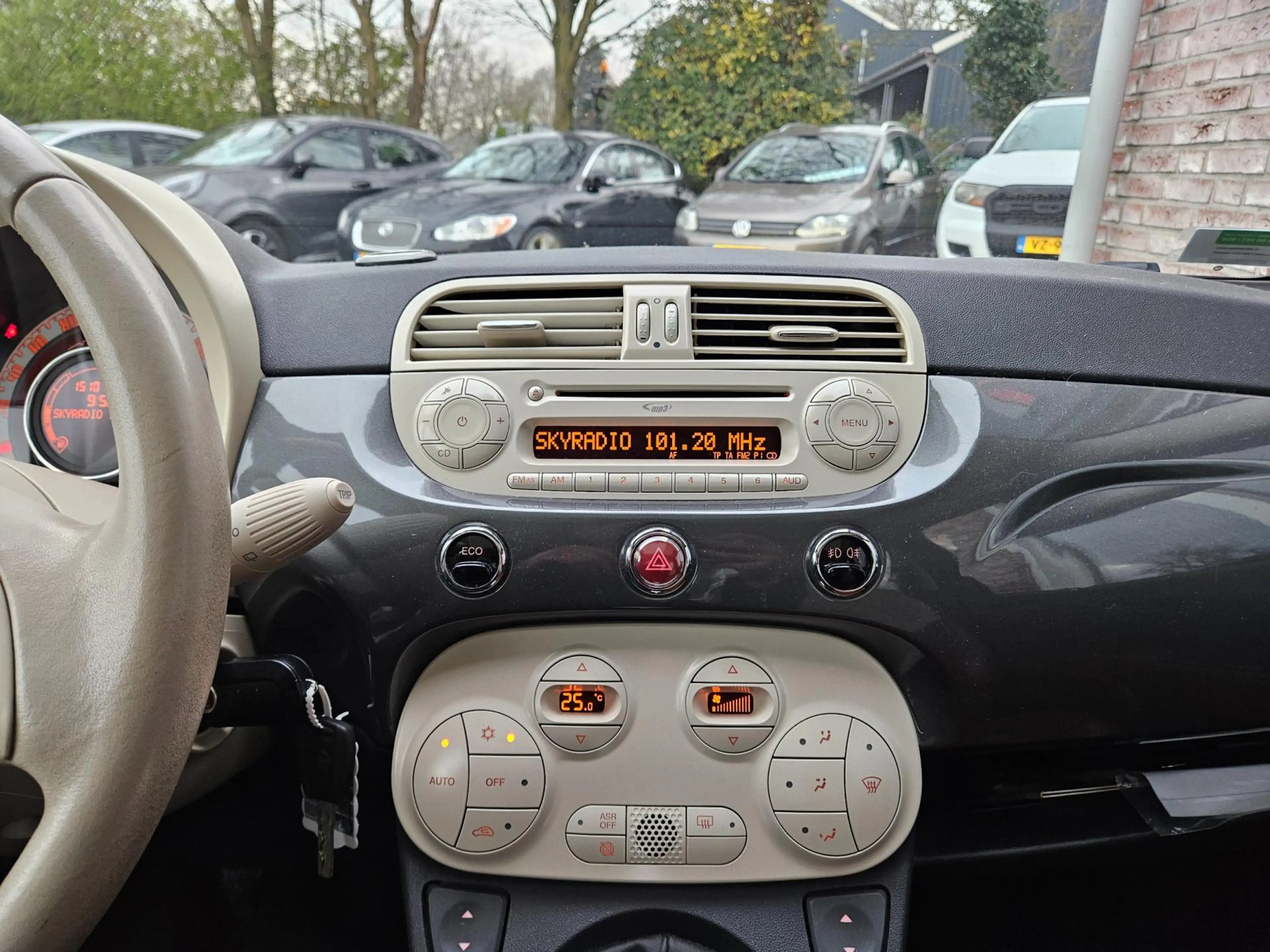 Fiat 500 0.9 TwinAir Lounge Leer! Xenon! Panoramadak! Leuke — photo 24