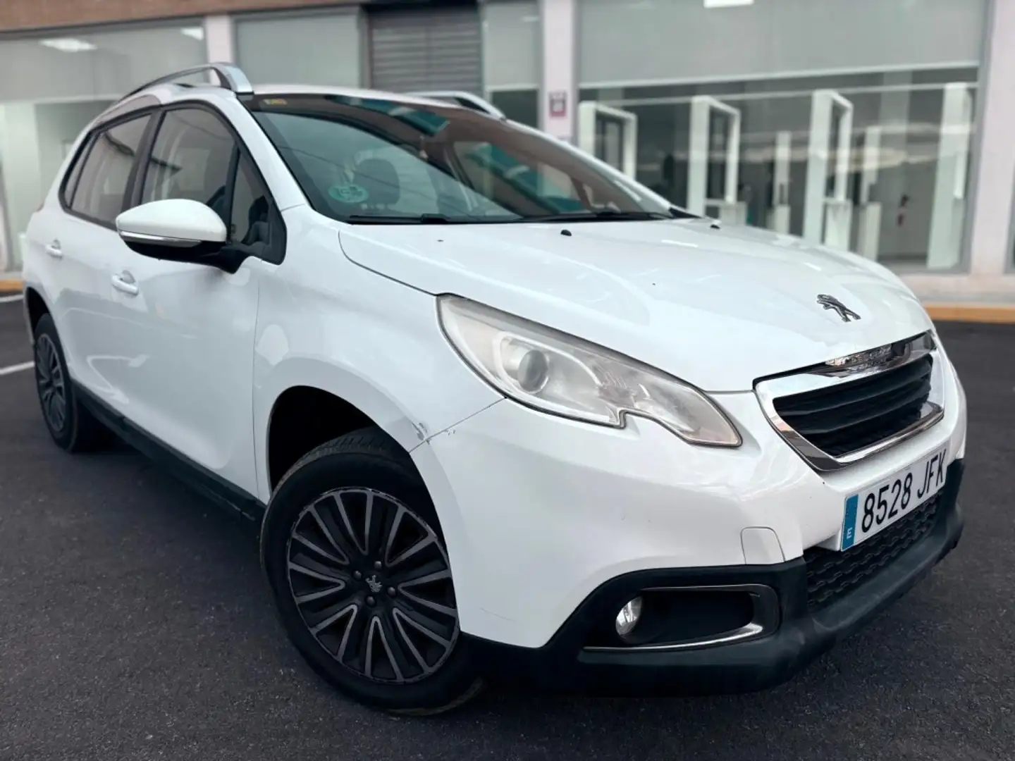 Peugeot 2008 1.2 e-VTI PureTech Active ETG5 Wit - 1