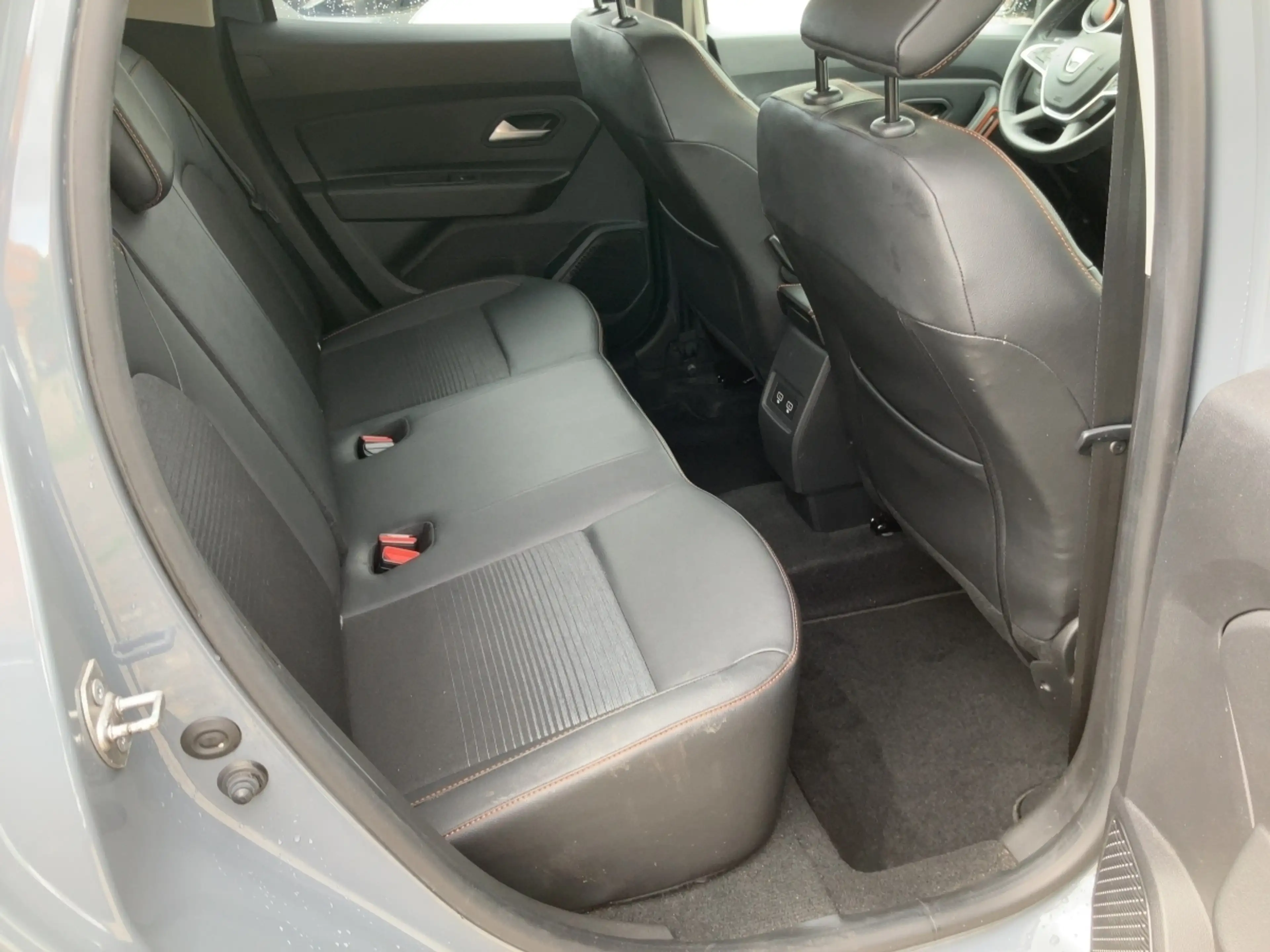 Dacia Duster Sonderm. Extreme TCe 130 2WD — photo 11