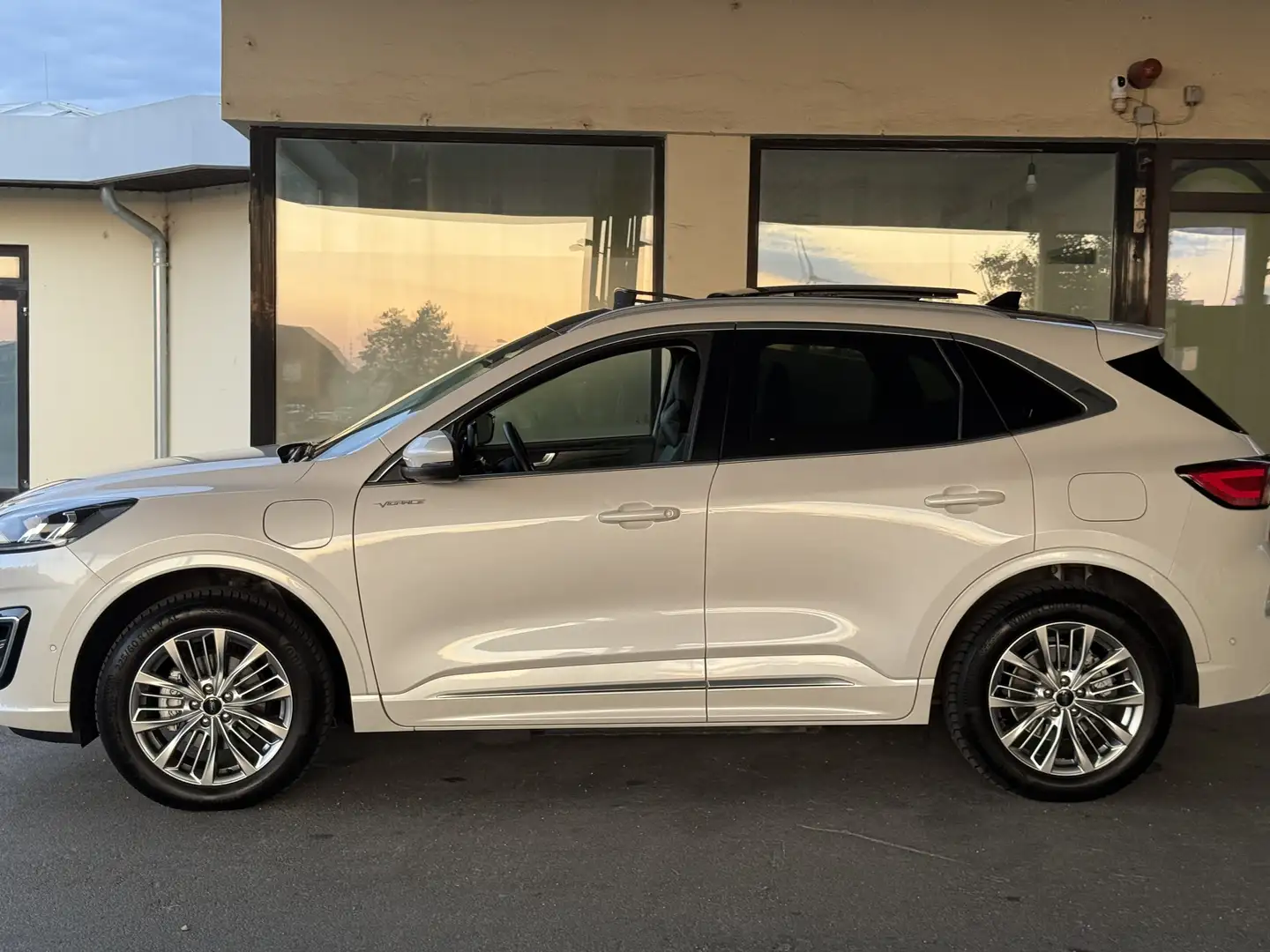 Ford Kuga 2,5 Duratec PHEV Vignale Aut. - 2
