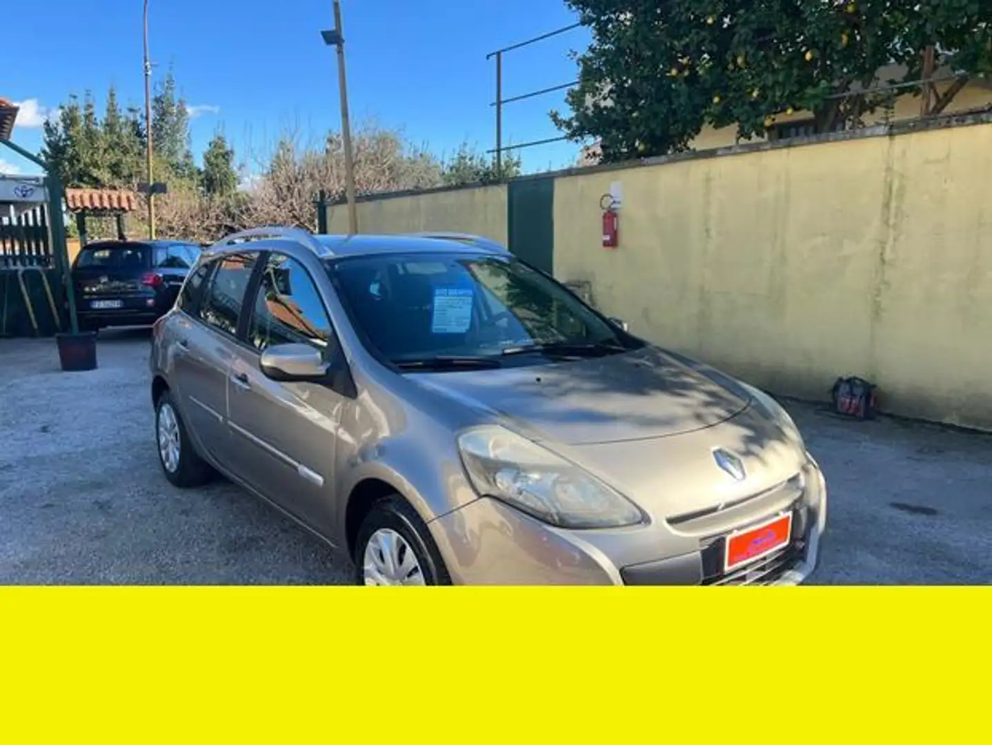 Renault Clio - 1
