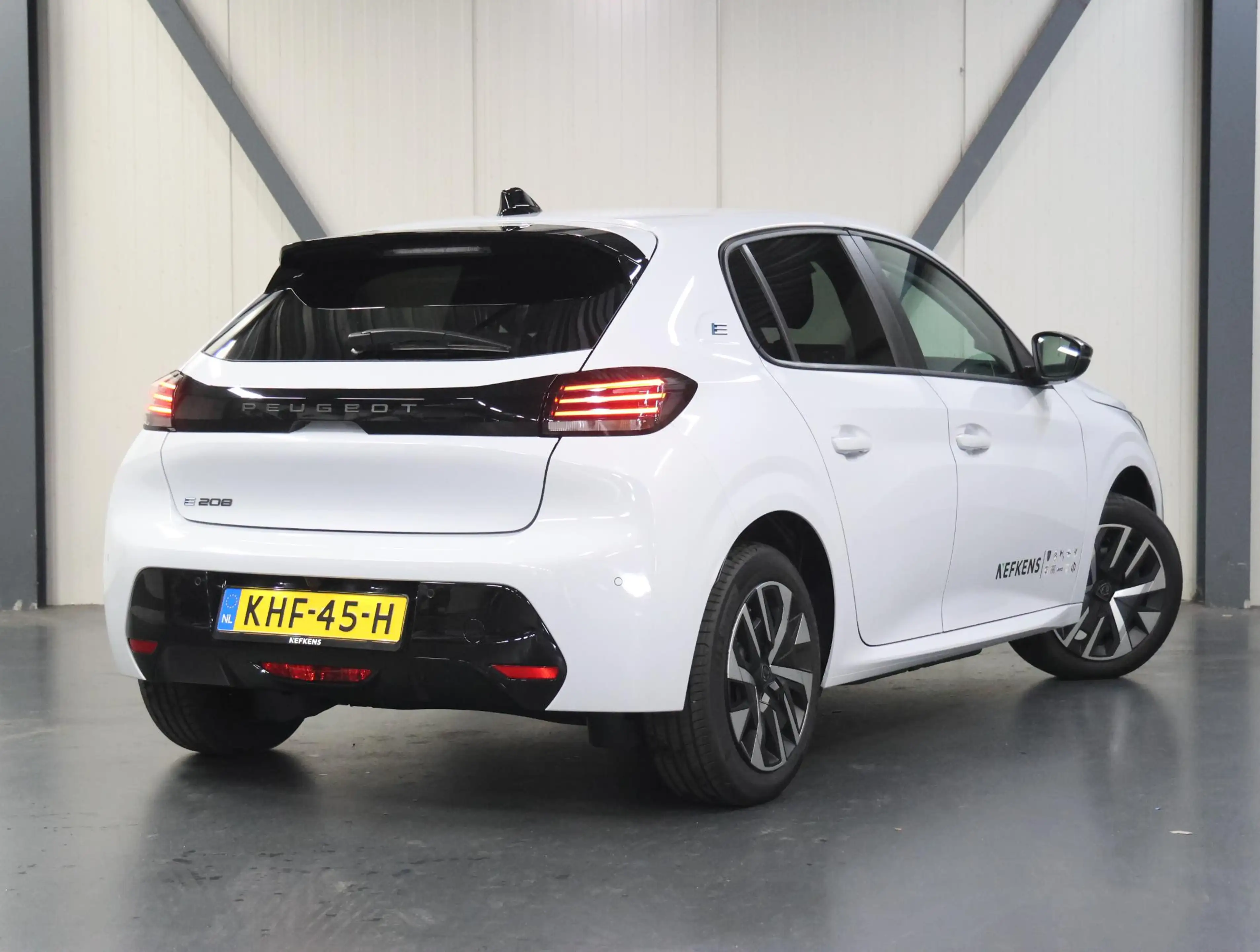 Peugeot e-208 EV Allure 51 kWh 156PK | 1ste eigenaar | AppleCarp — photo 3