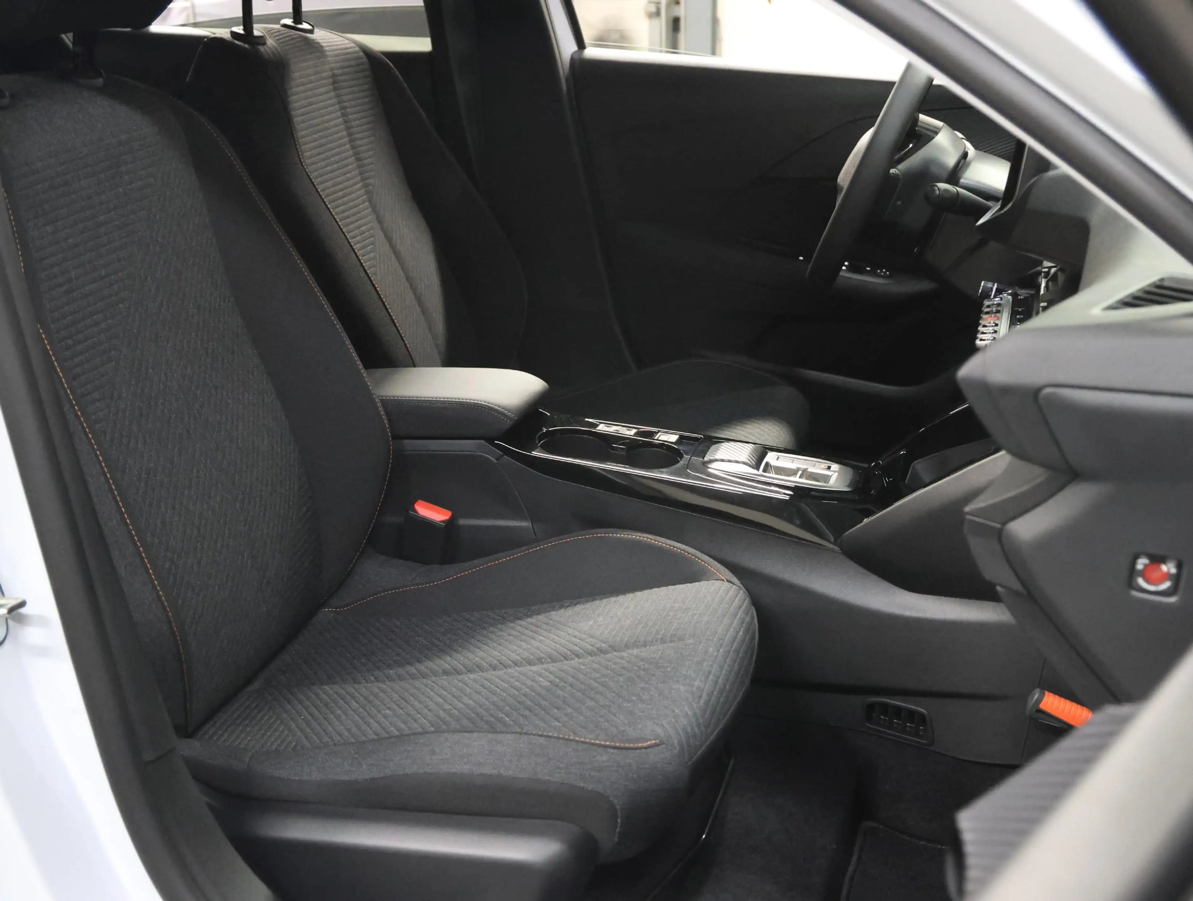 Peugeot e-208 EV Allure 51 kWh 156PK | 1ste eigenaar | AppleCarp — photo 10