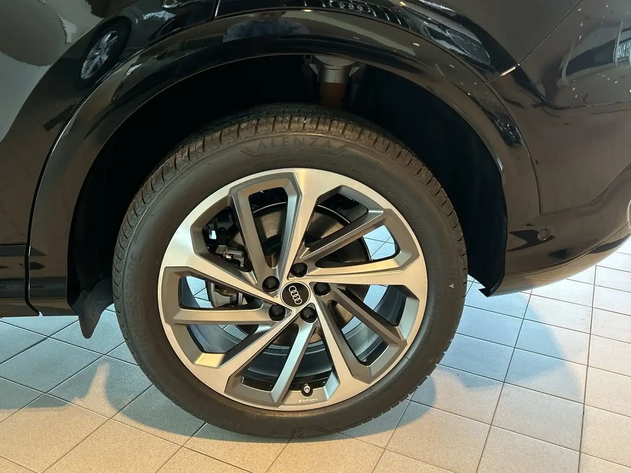 Audi Q5 снимка Audi Q5