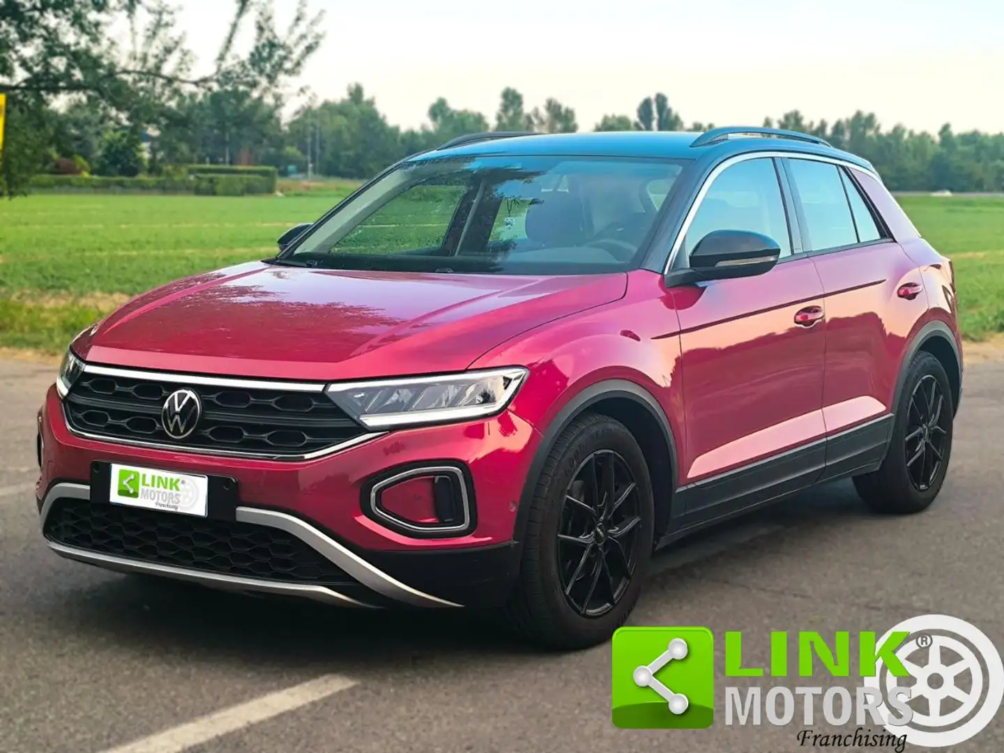 Volkswagen T-Roc 1.0 TSI R-Line NEOPATENTATO Rood - 1