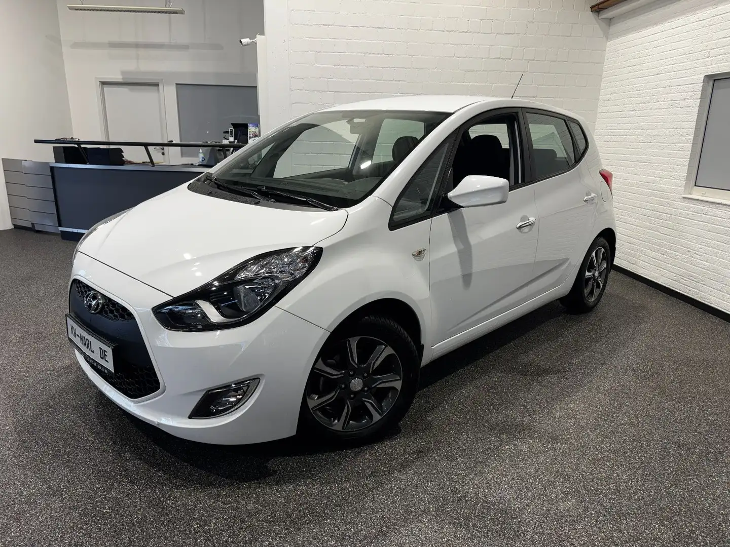 Hyundai iX20 iX20 Automatik NAVI+CAM KLIMA SITZH. ALLWETTER Blanc - 1