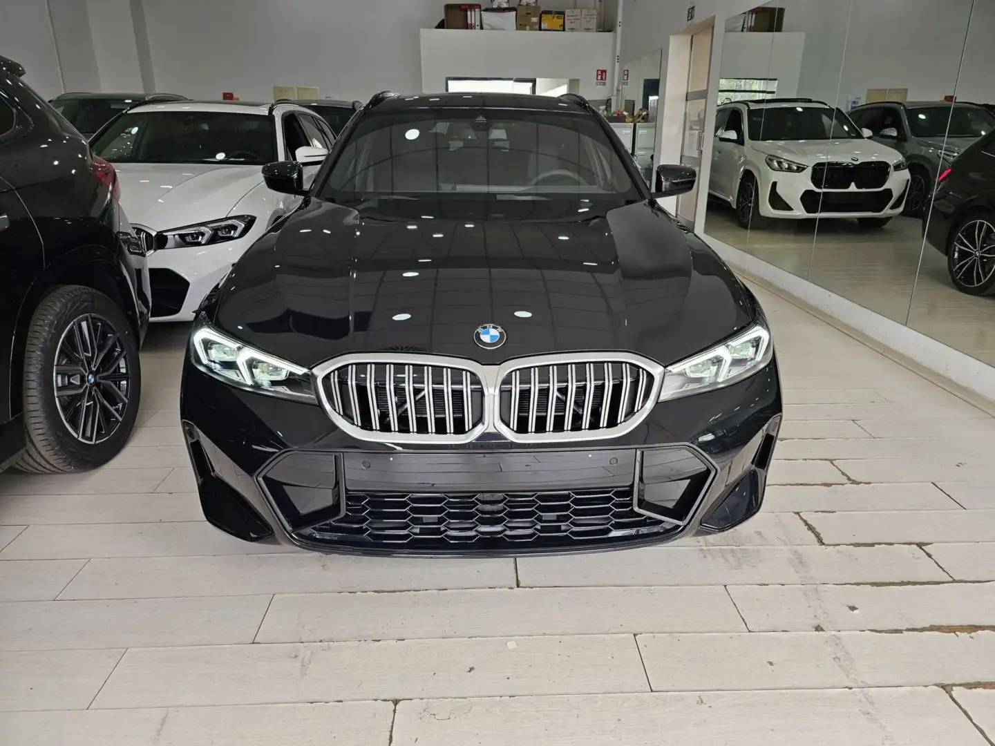 BMW 320 XDrive M-Sport Tetto Navi C.Lega19" PDC MSport M Nero - 2