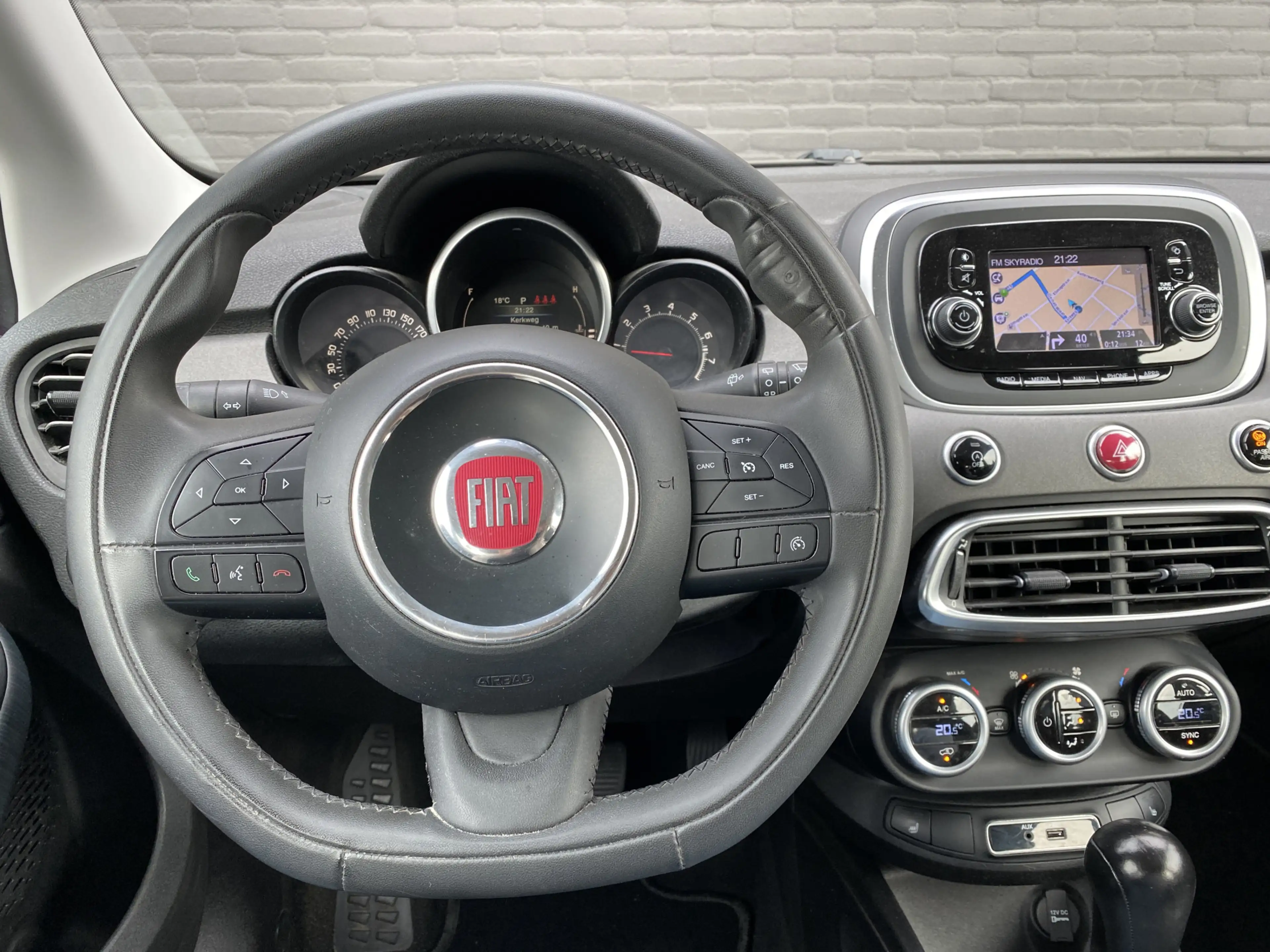 Fiat 500X 1.4 Turbo MultiAir 141 pk AUT. | navigatie | trekh — photo 21