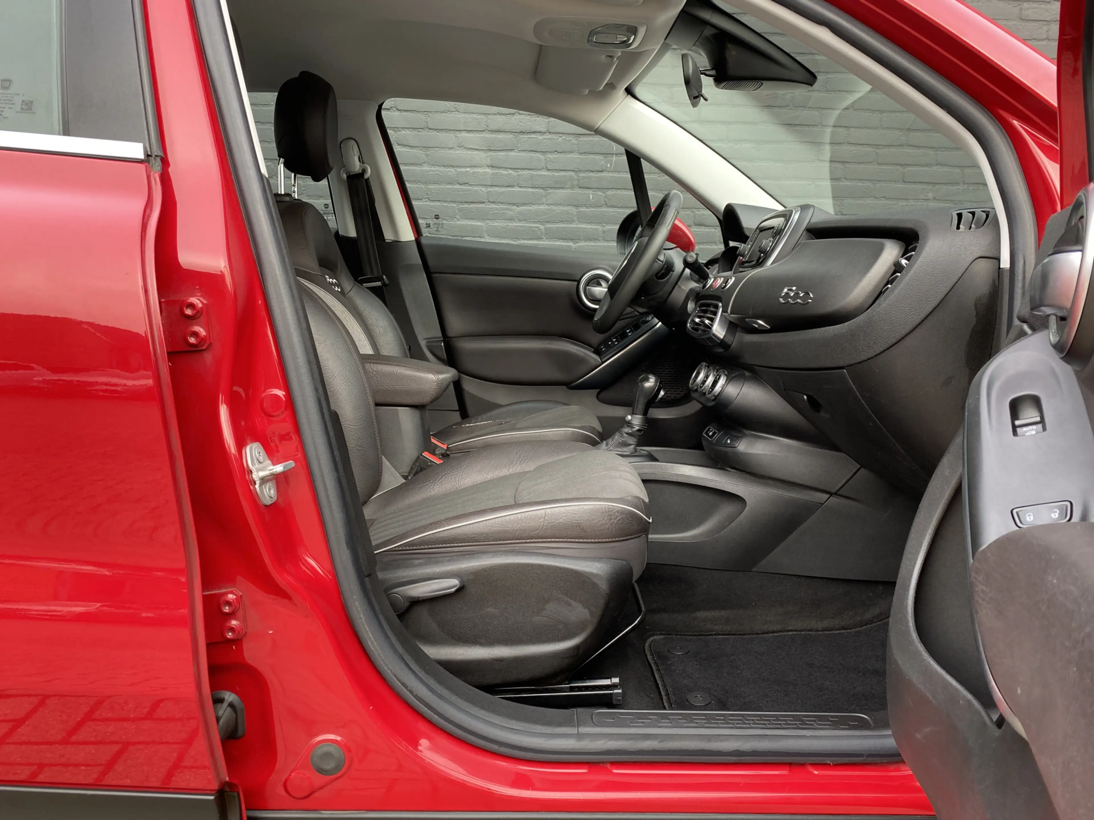 Fiat 500X 1.4 Turbo MultiAir 141 pk AUT. | navigatie | trekh — photo 17
