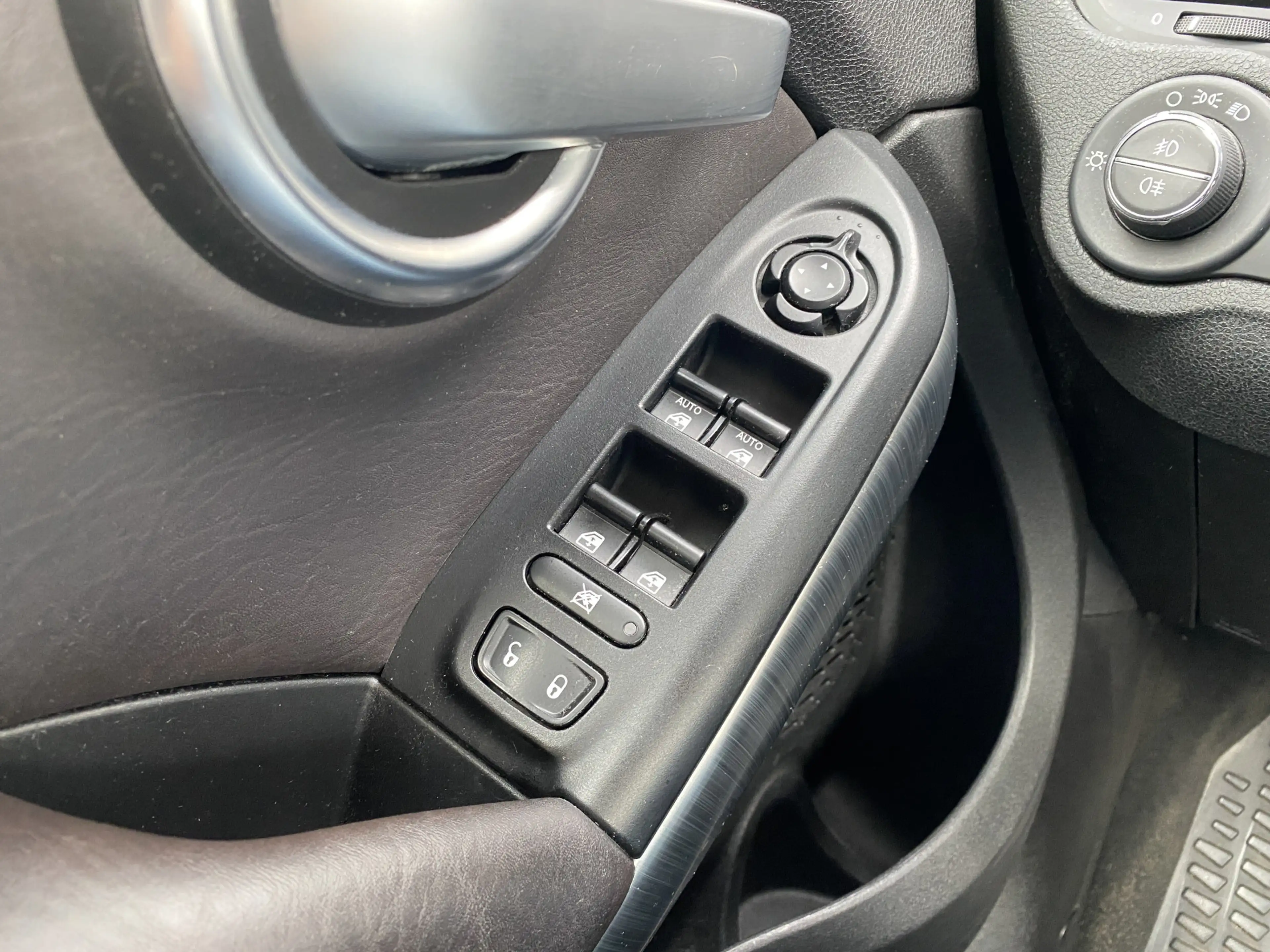 Fiat 500X 1.4 Turbo MultiAir 141 pk AUT. | navigatie | trekh — photo 22