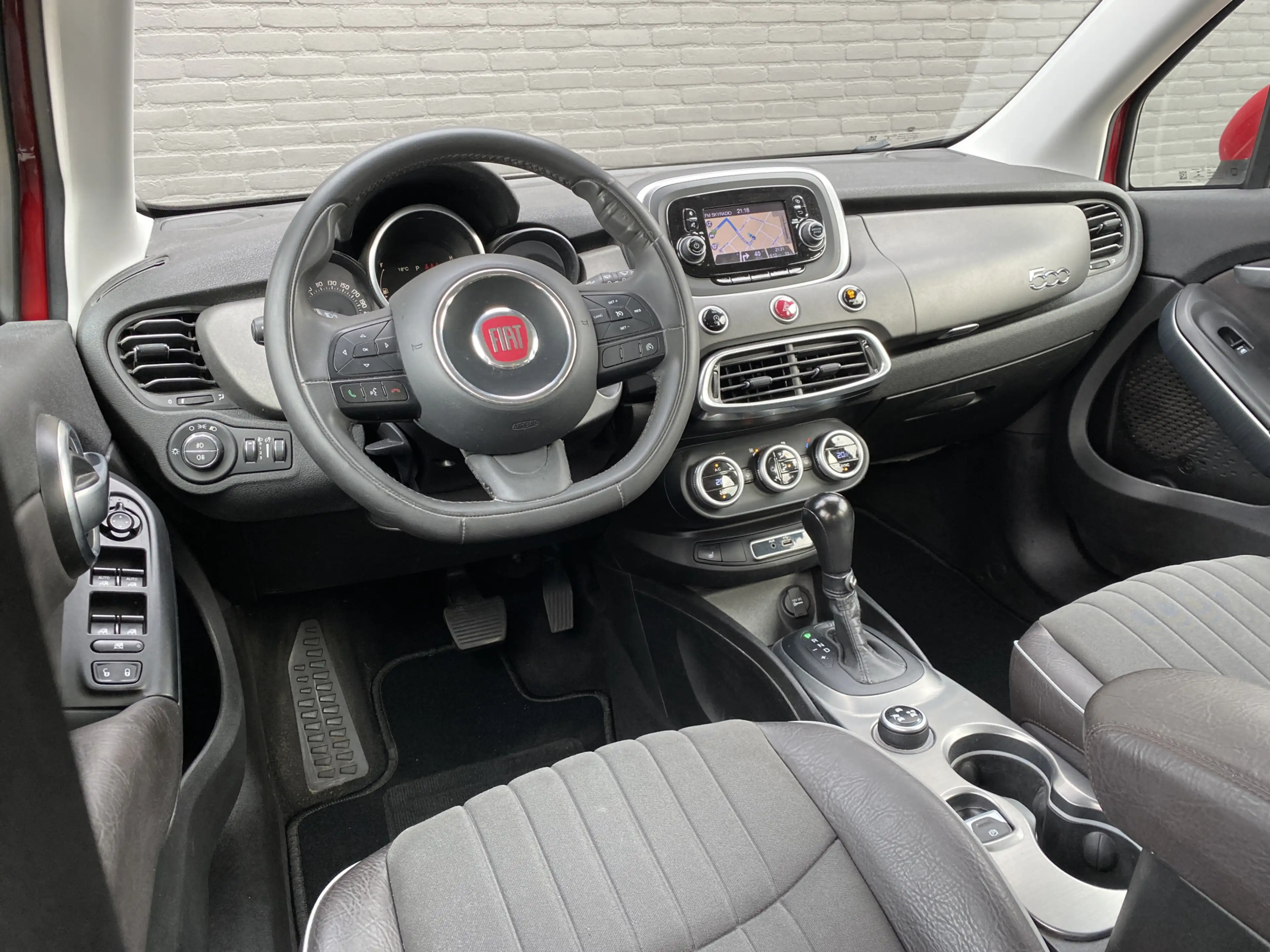 Fiat 500X 1.4 Turbo MultiAir 141 pk AUT. | navigatie | trekh — photo 14