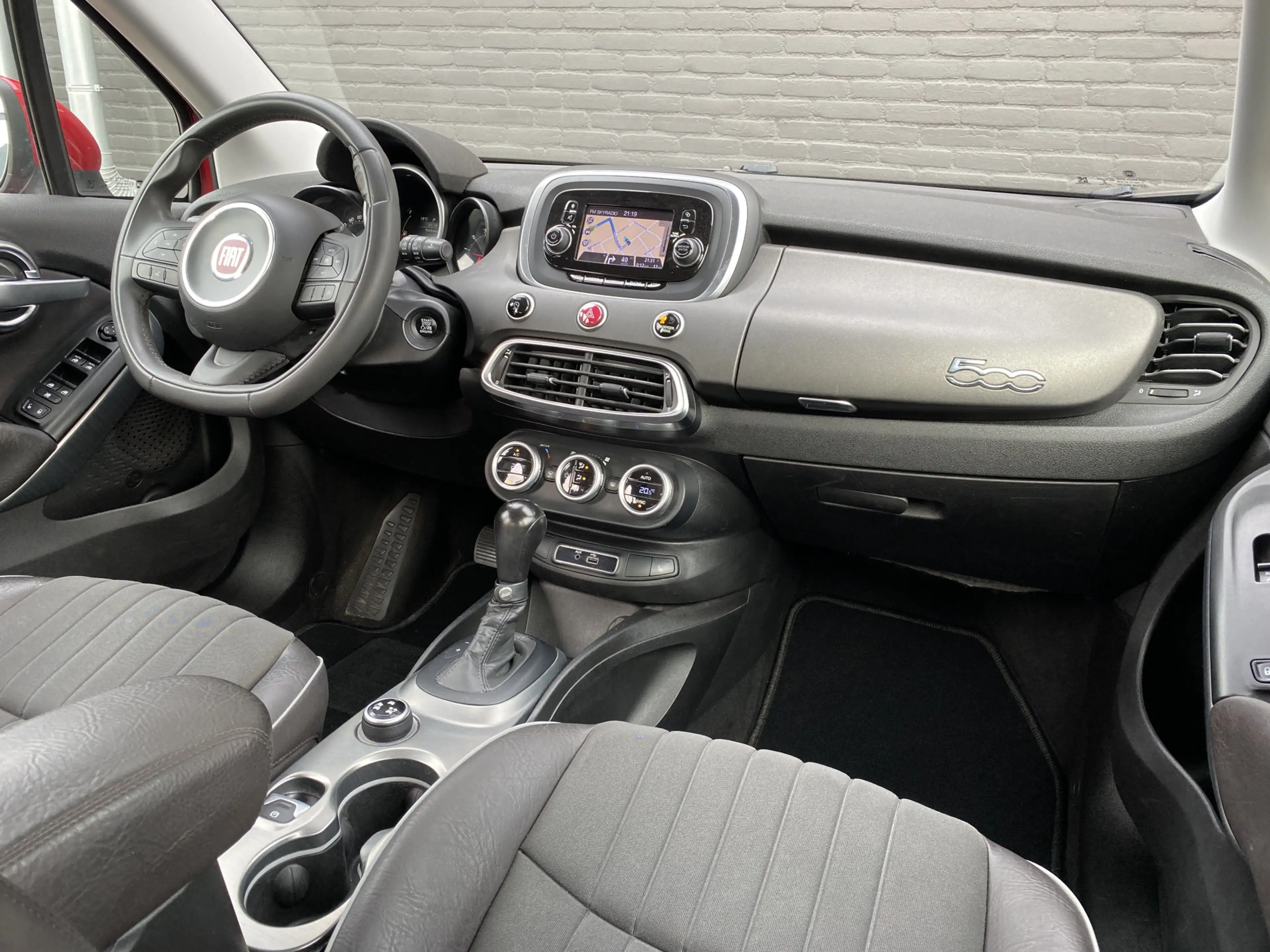 Fiat 500X 1.4 Turbo MultiAir 141 pk AUT. | navigatie | trekh — photo 16