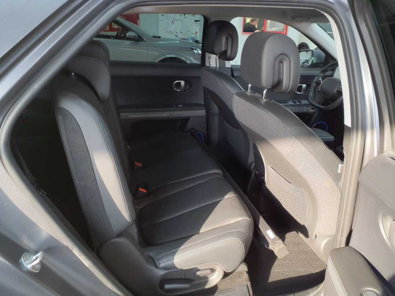 Hyundai IONIQ IONIQ 5 72,6 kWh 4WD Uniq Navi Leder SHZ — photo 14