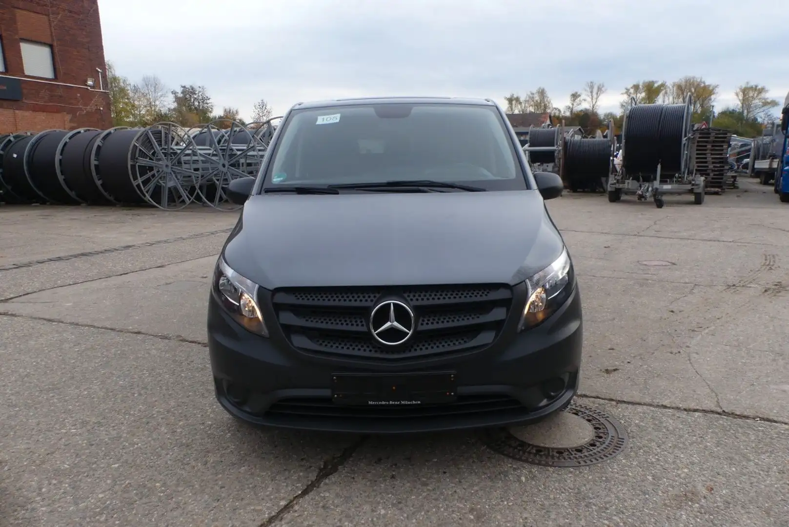 Mercedes-Benz Vito 116 Extralang Mixto 5-Sit*Temp*StHz*Nav*AHK Gris - 2