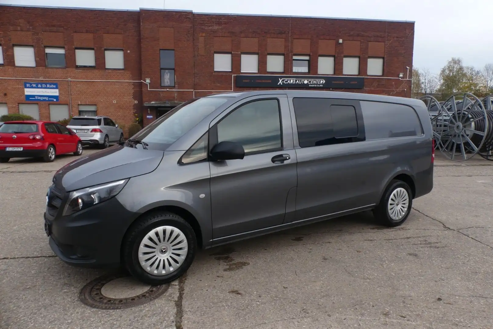 Mercedes-Benz Vito 116 Extralang Mixto 5-Sit*Temp*StHz*Nav*AHK Gris - 1