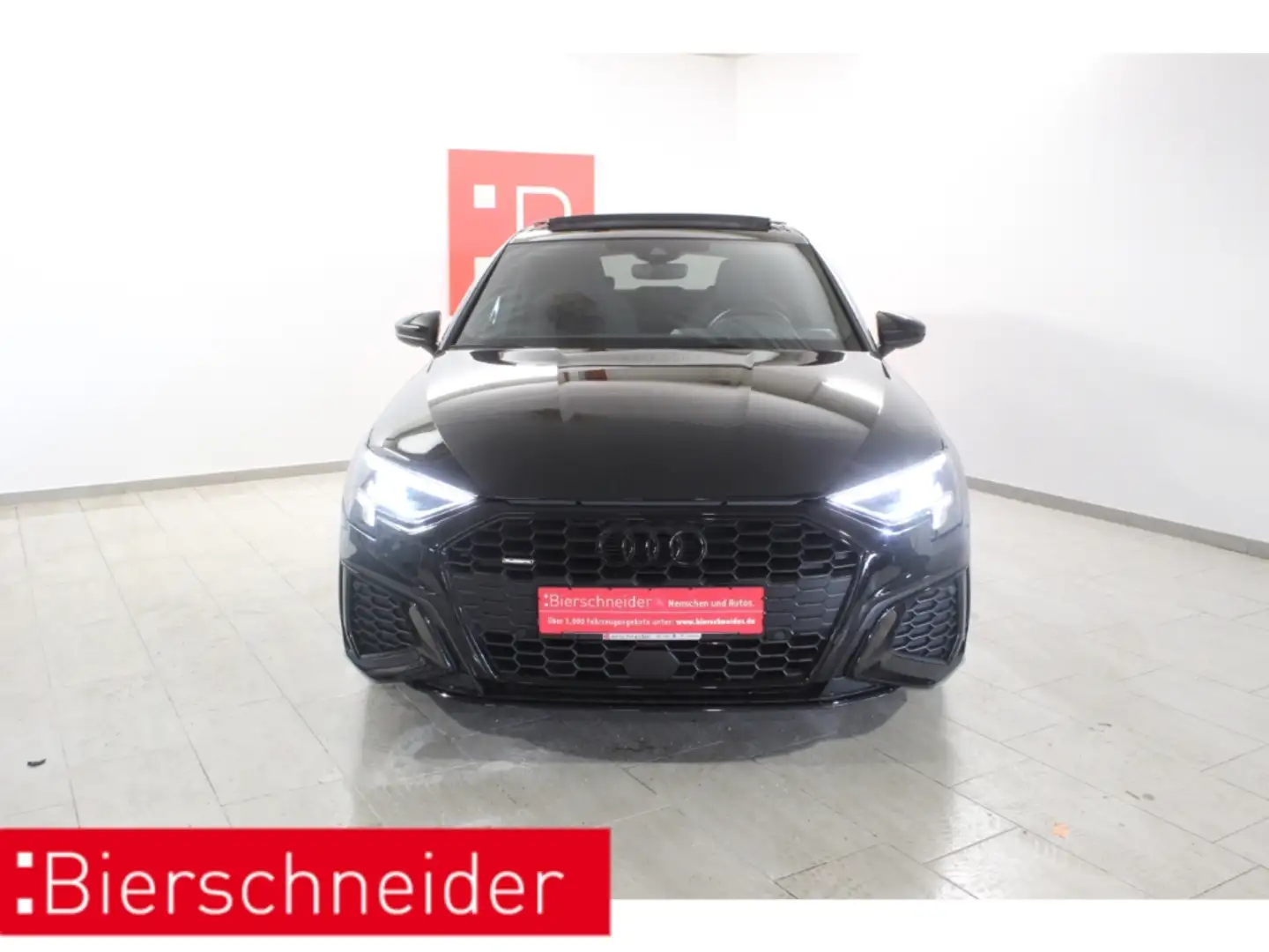 Audi A3 Sportback 40 TFSI qu. S-Tronic 2x S-Line Style* 19 Schwarz - 2