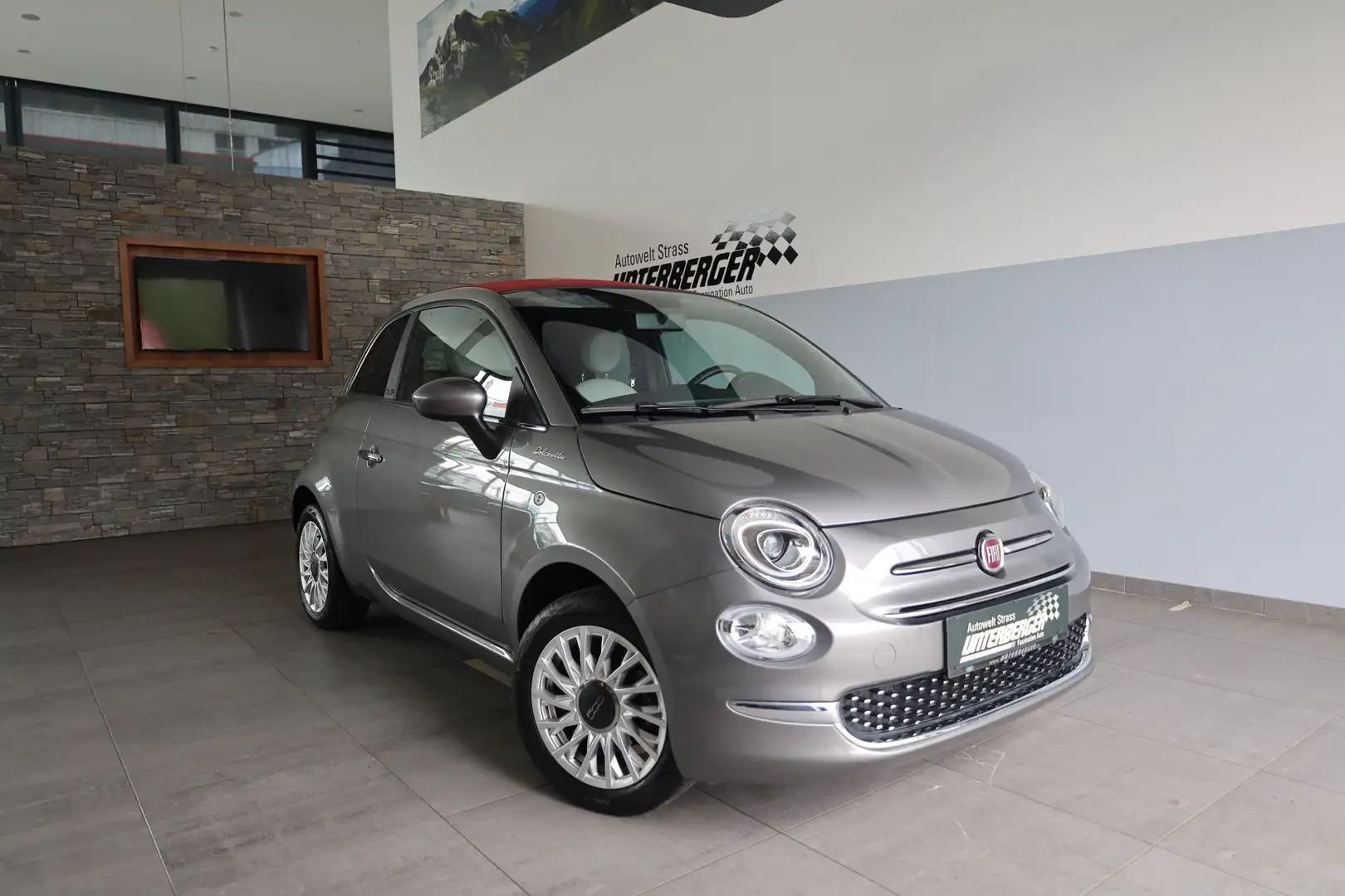 Fiat 500C 1.0 Mild Hybrid DolceVita Grau - 1