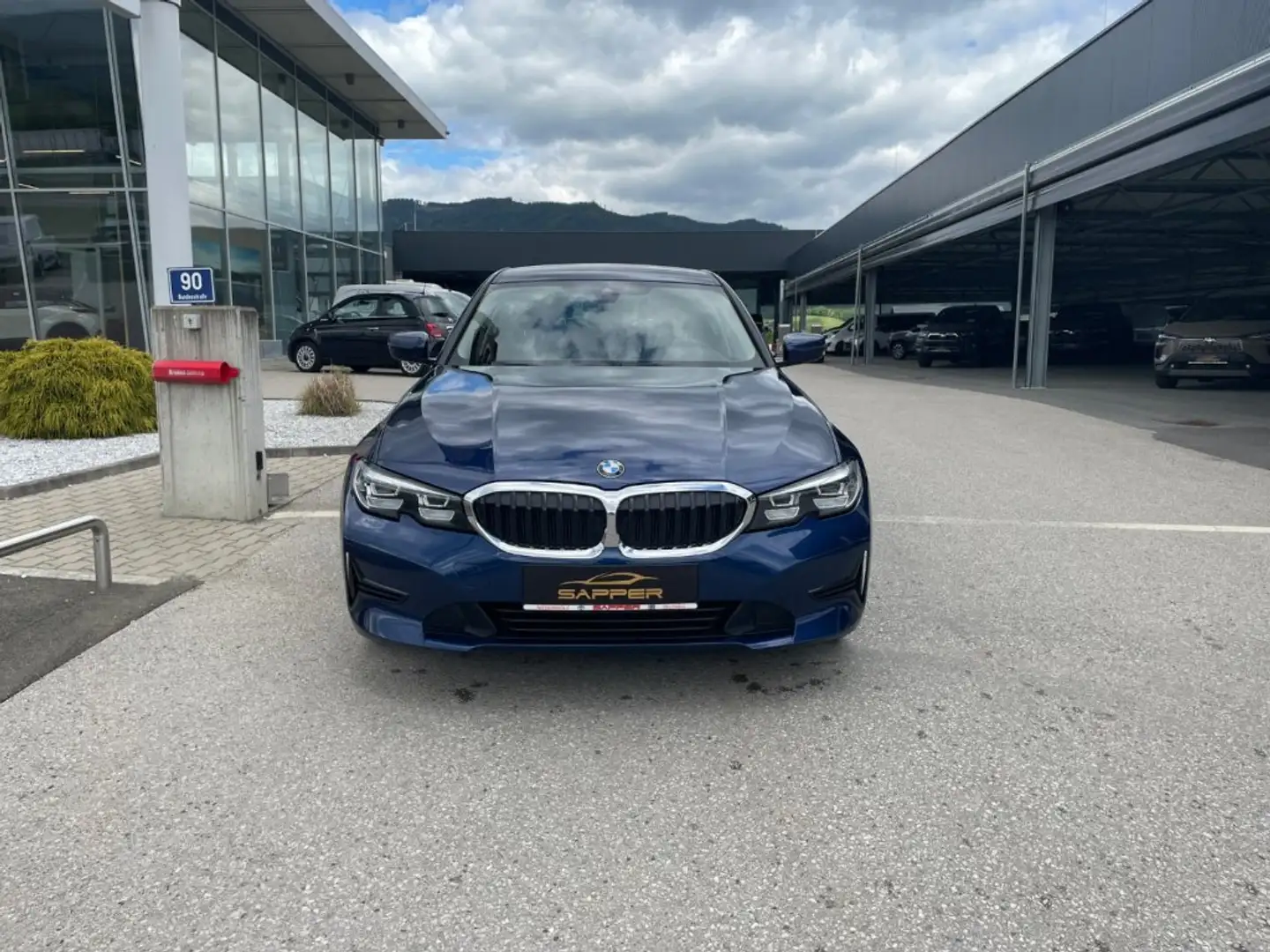 BMW 318 d Aut. Blau - 2