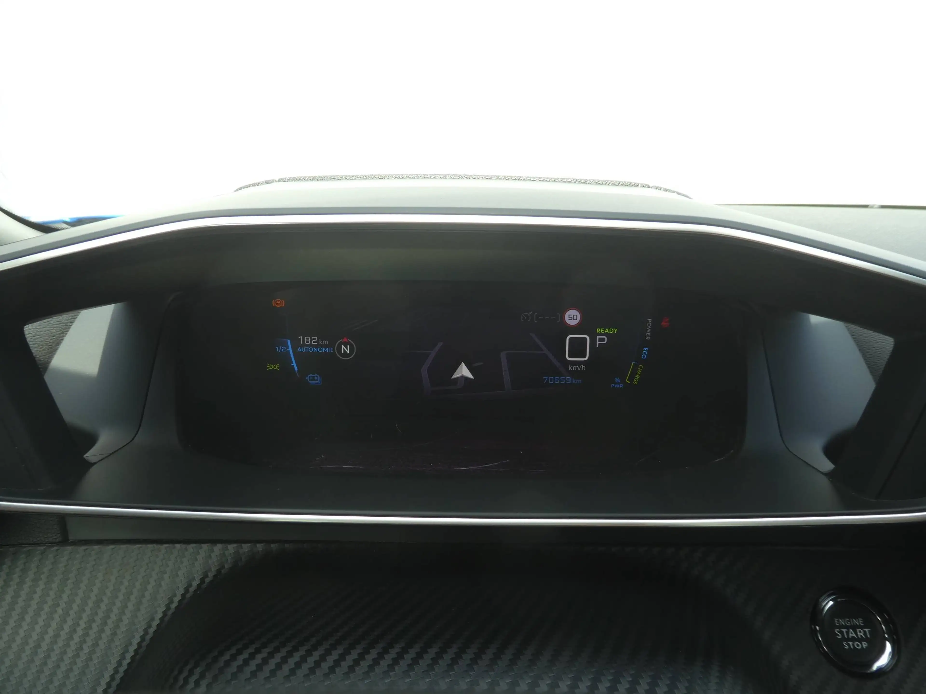 Peugeot e-2008 50 kWh GT Line Cuir, Pano, Cockpit, Led, Camera 360°, Navi, Clim, Dab, Pdc — photo 12