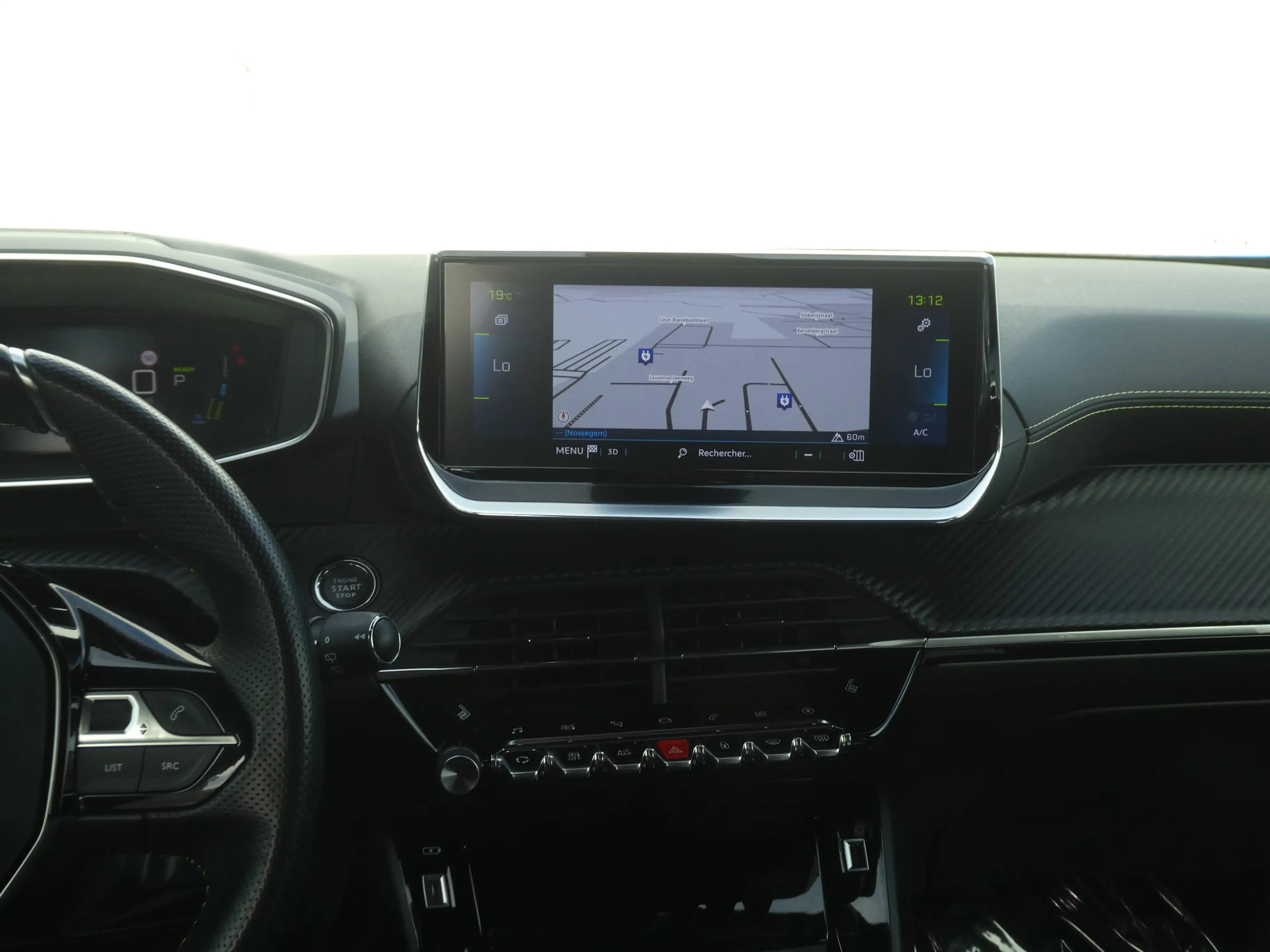 Peugeot e-2008 50 kWh GT Line Cuir, Pano, Cockpit, Led, Camera 360°, Navi, Clim, Dab, Pdc — photo 10