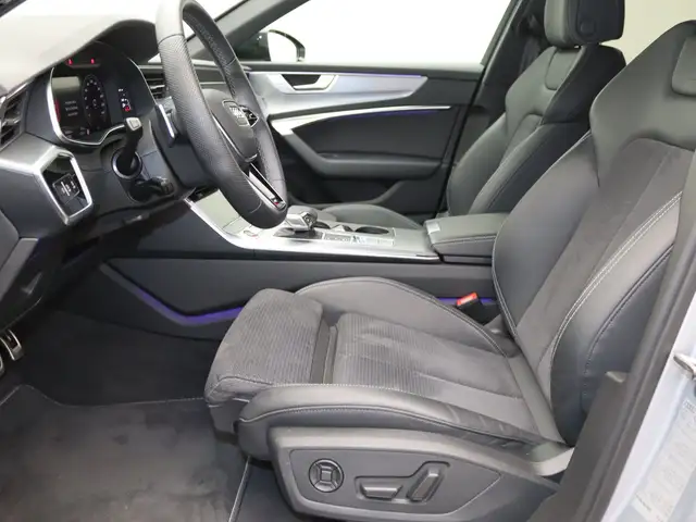 Audi S6 view 14