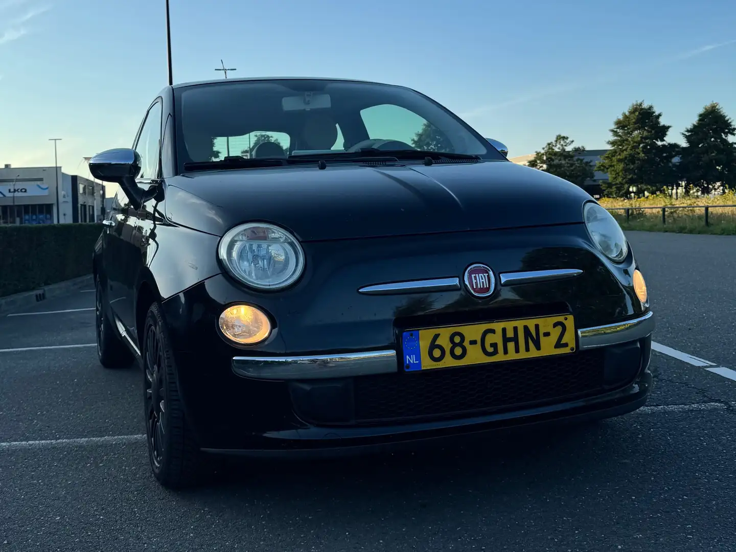 Fiat 500 500 1.4-16V Lounge Zwart - 2
