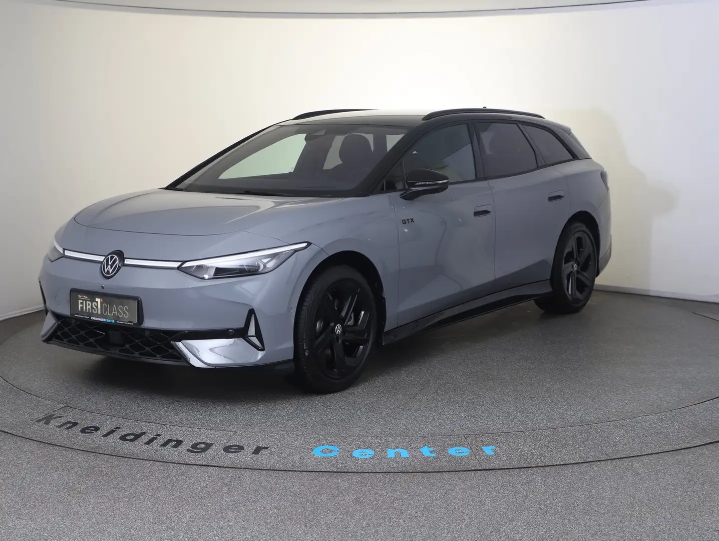 Volkswagen ID.7 Tourer GTX 4MOTION 250 kW Business Grau - 2