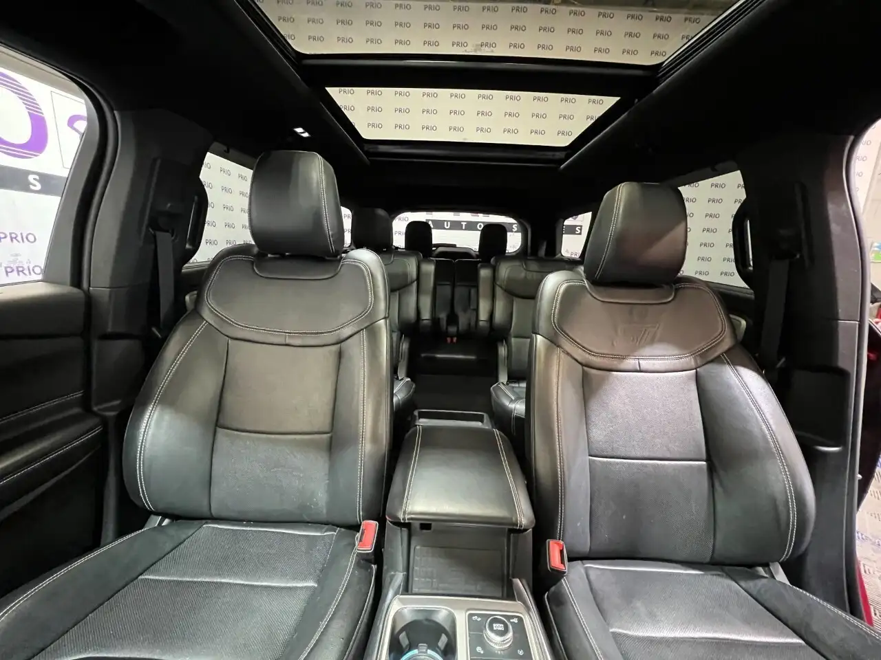 Ford Explorer снимка Ford Explorer