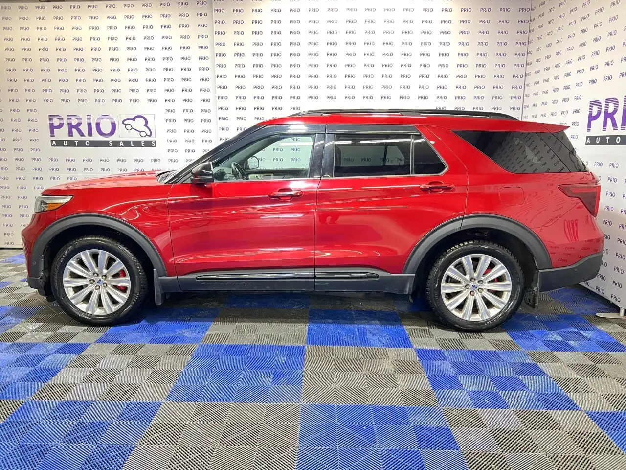 Ford Explorer снимка Ford Explorer