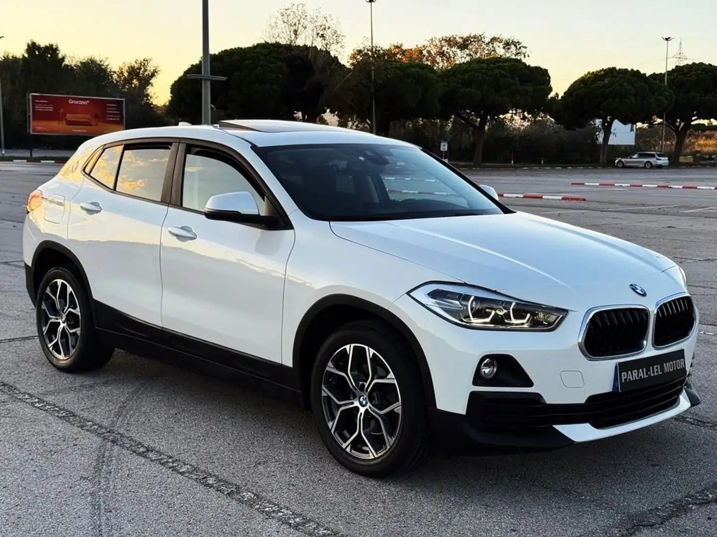 BMW X2 SDRIVE 18i con TECHO PANORÁMICO, NAVEGADOR... Blanco - 1