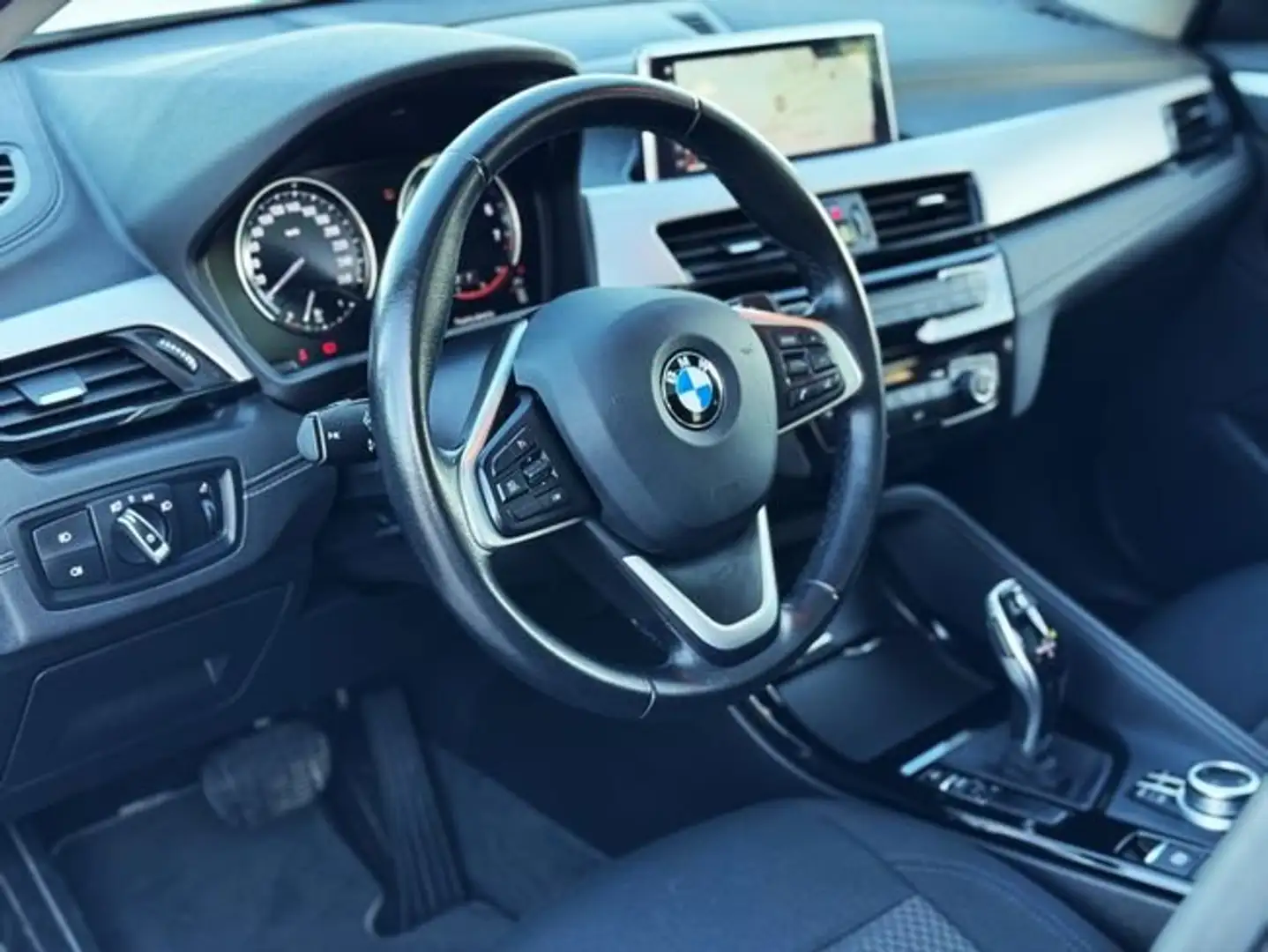 BMW X2 SDRIVE 18i con TECHO PANORÁMICO, NAVEGADOR... Weiß - 2