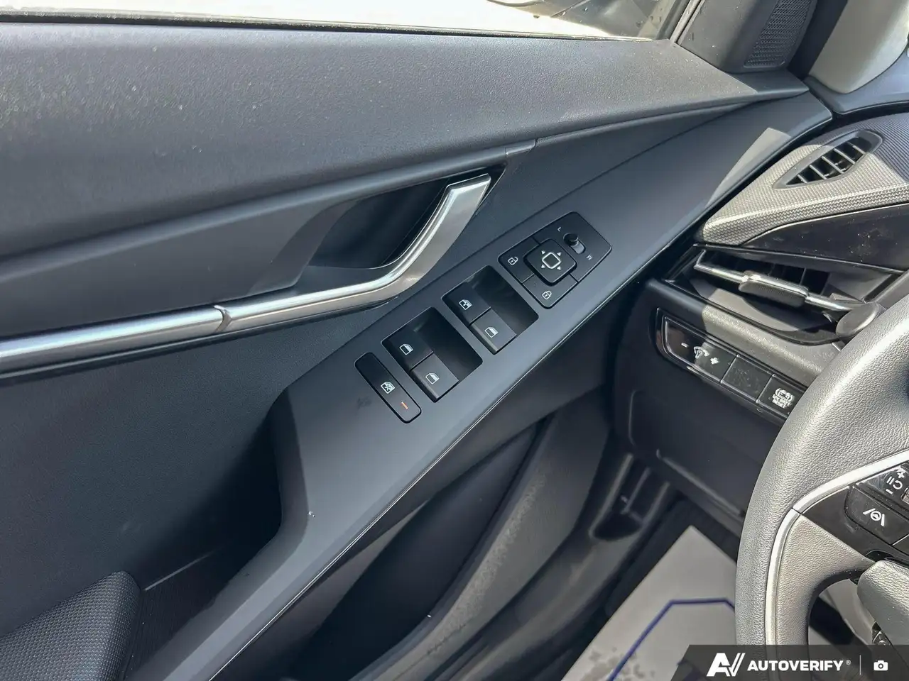 Kia Niro снимка Kia Niro