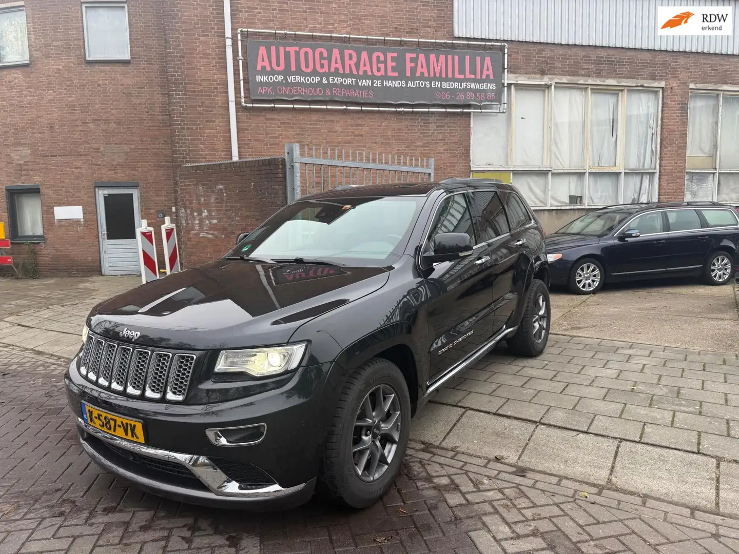 Jeep Grand Cherokee 3.0 CRD Summit Panorama/Xenon/Leer… Zwart - 1