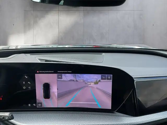 Audi Q5 e-hybrid quattro 270 KW Ansicht 21