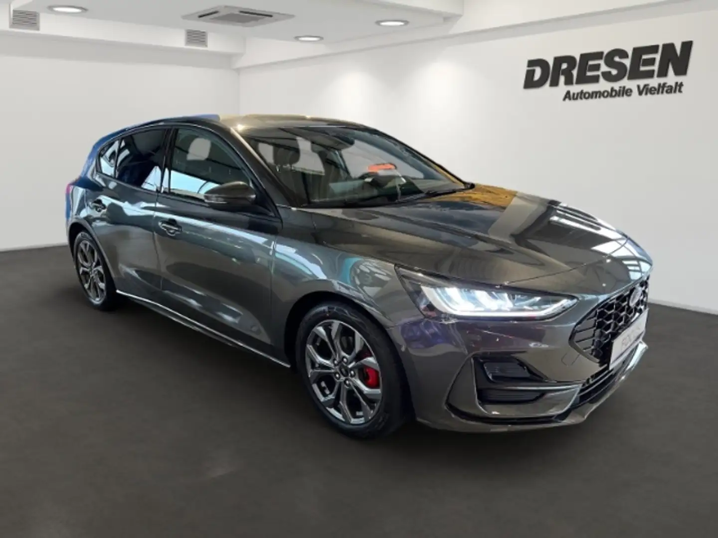 Ford Focus ST-Line 1.0 MHEV Automatik+Navi+Kamera+LED Šedá - 2