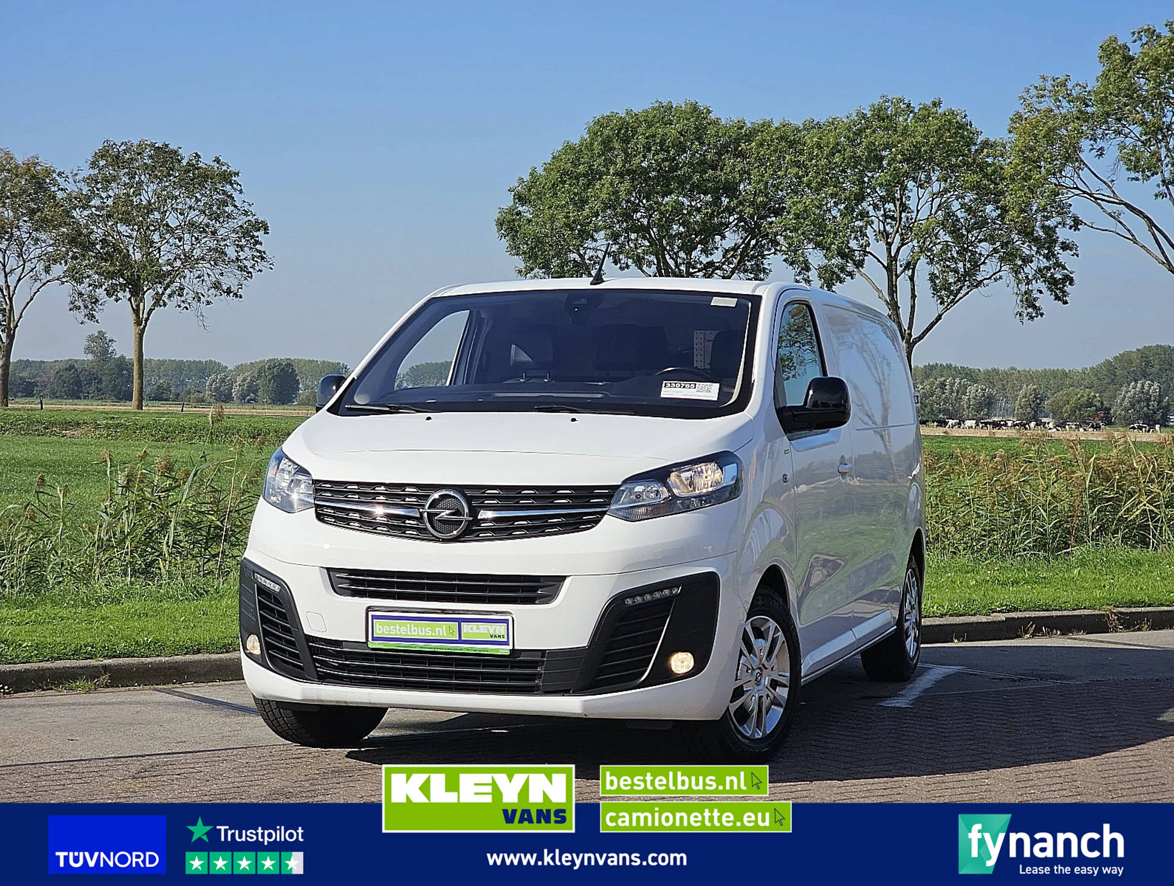 Opel Vivaro L2H1 Navi Carplay!!
