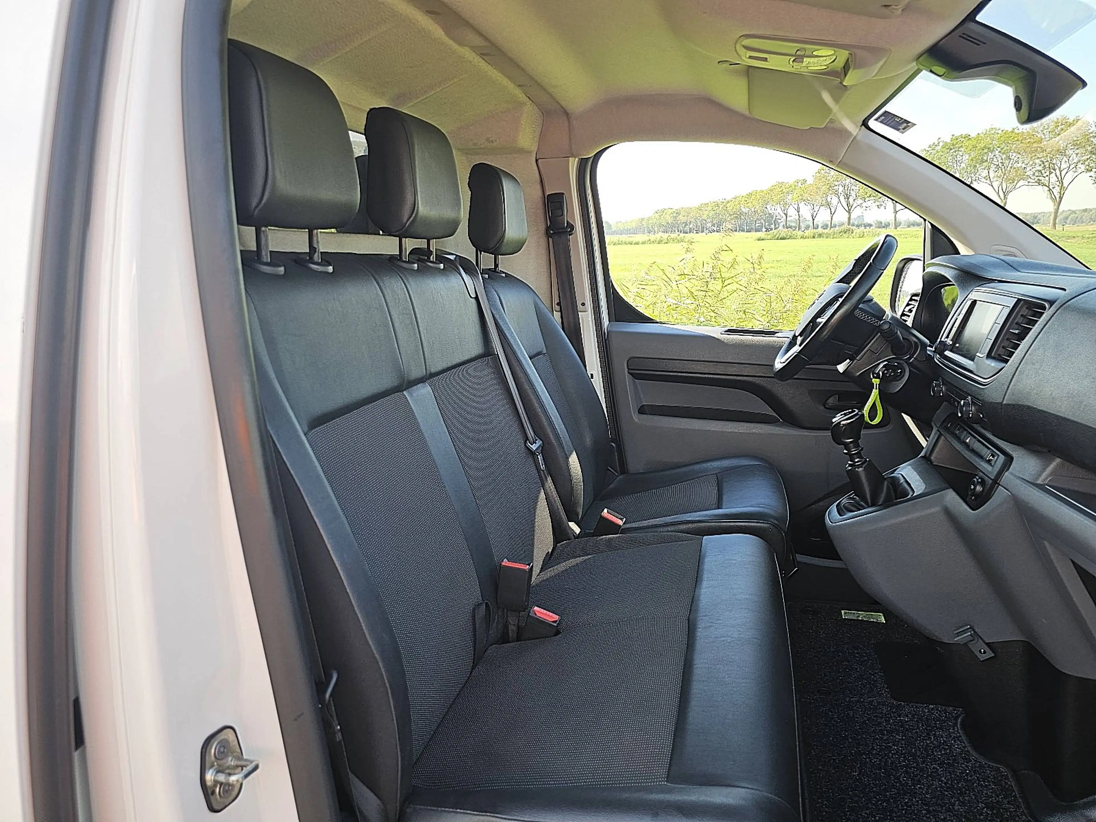 Opel Vivaro L2H1 Navi Carplay!! — photo 7
