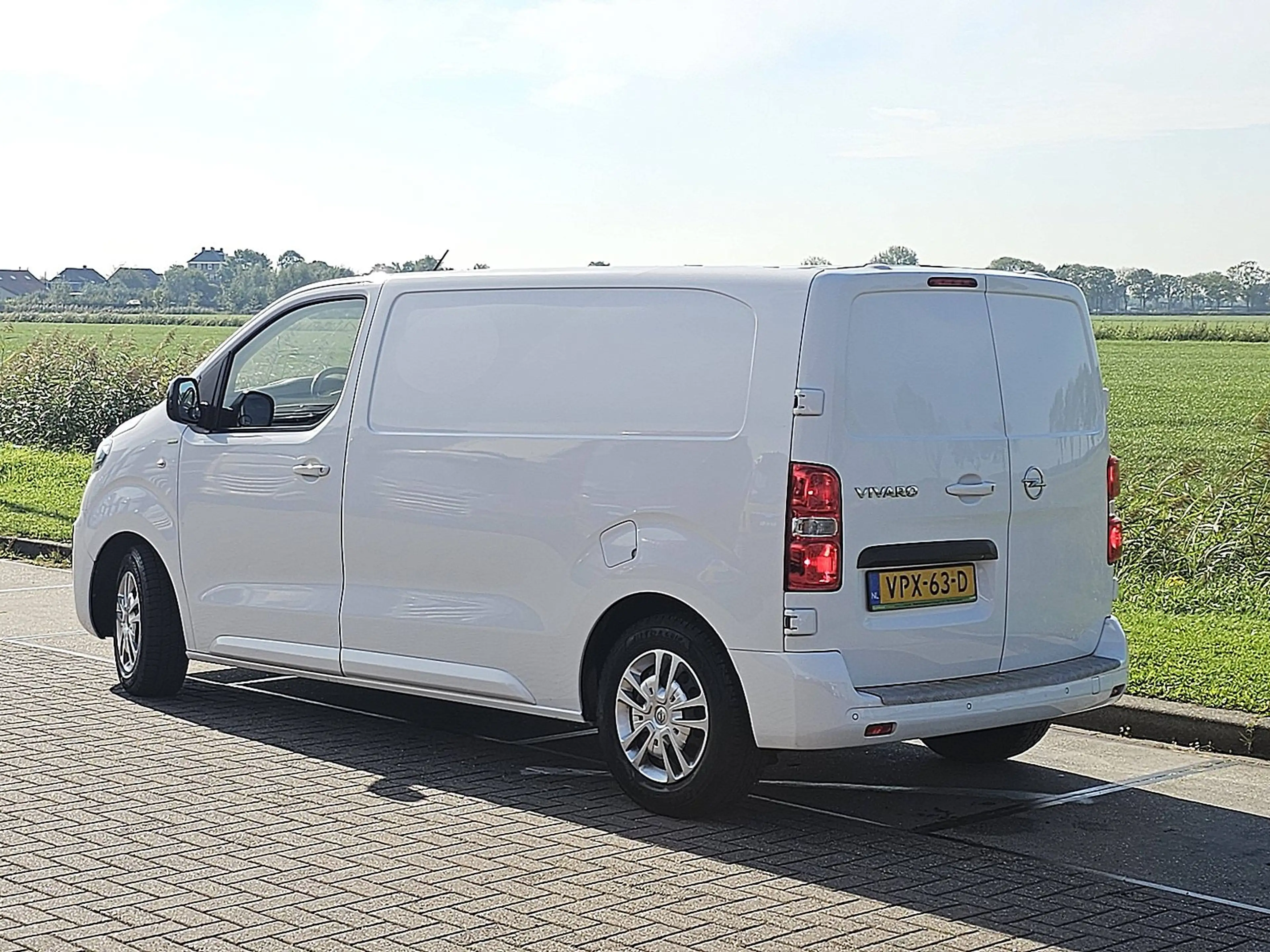 Opel Vivaro L2H1 Navi Carplay!! — photo 6