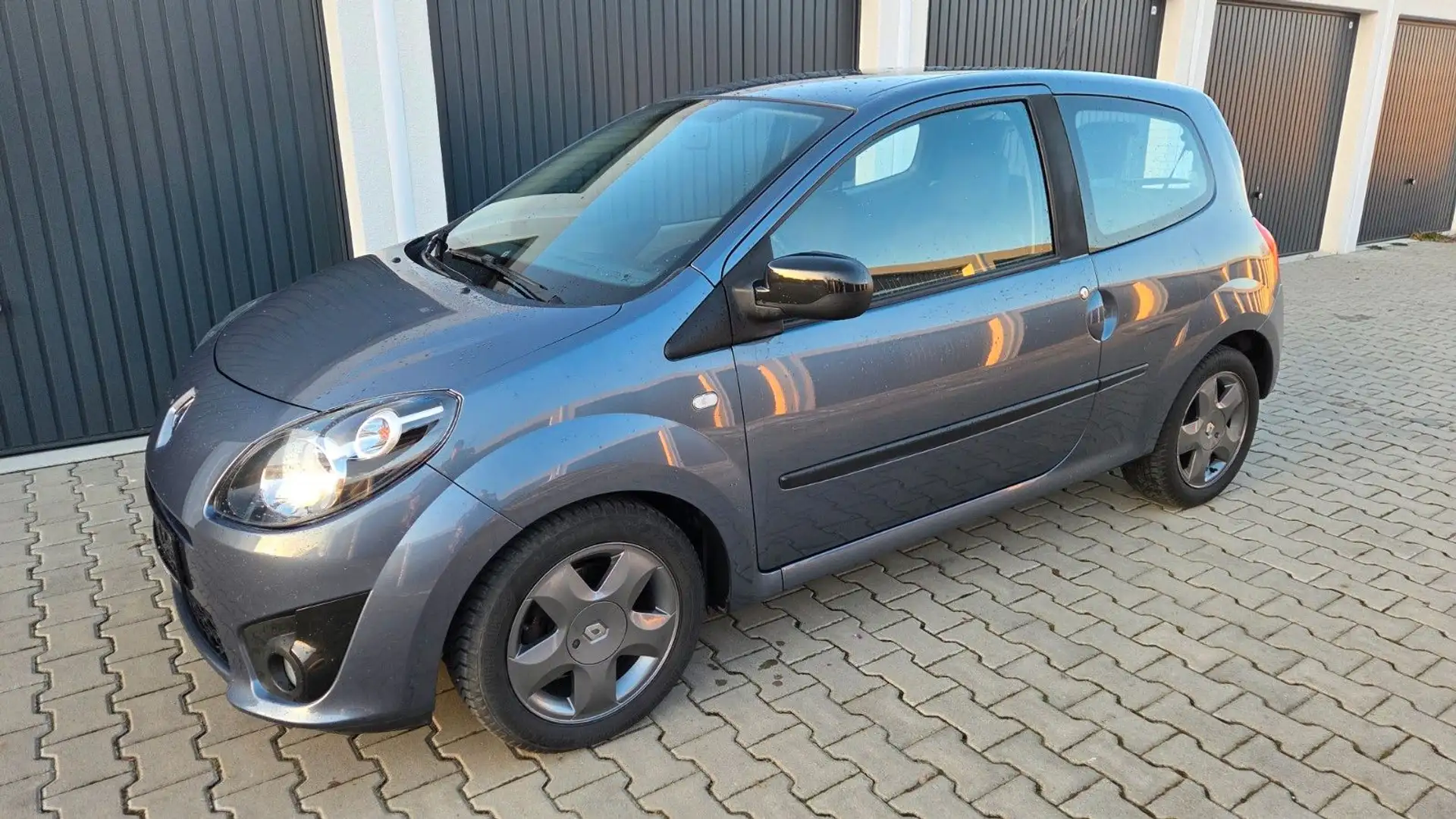 Renault Twingo 1.2 Dynamique AUTOMATIK Blau - 2