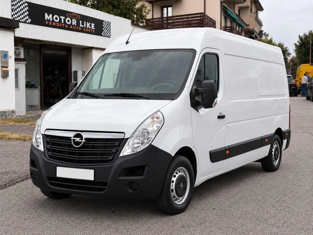 Opel Movano