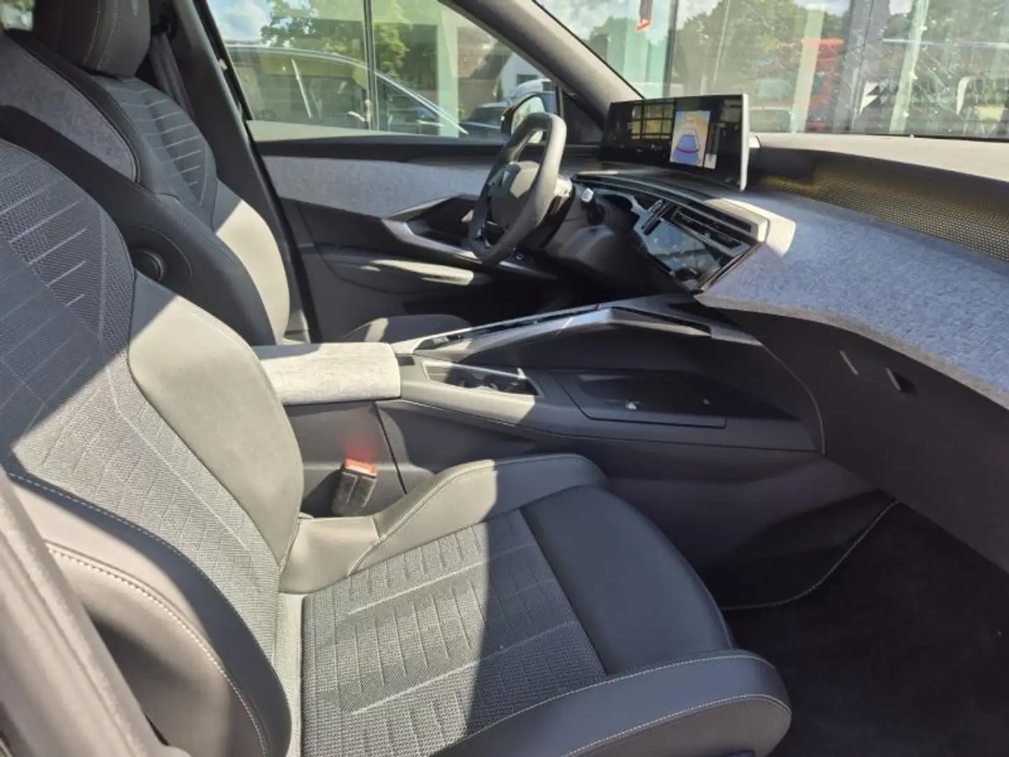 Peugeot 3008 CAMERA/NAVI/ELECT KLEP GT MILD HYBRIDE Gris - 2