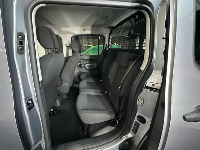 Peugeot Rifter view 11