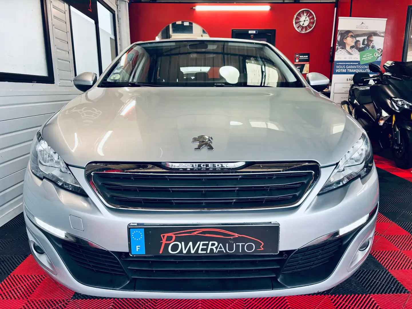 Peugeot 308 sw hdi 195004 kms Grau - 2