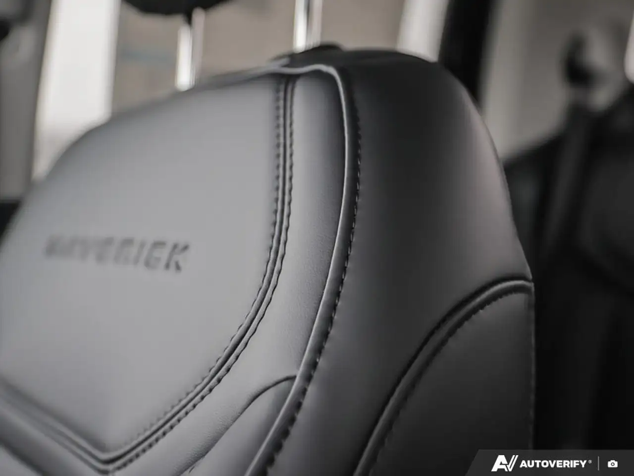 Ford Maverick снимка Ford Maverick