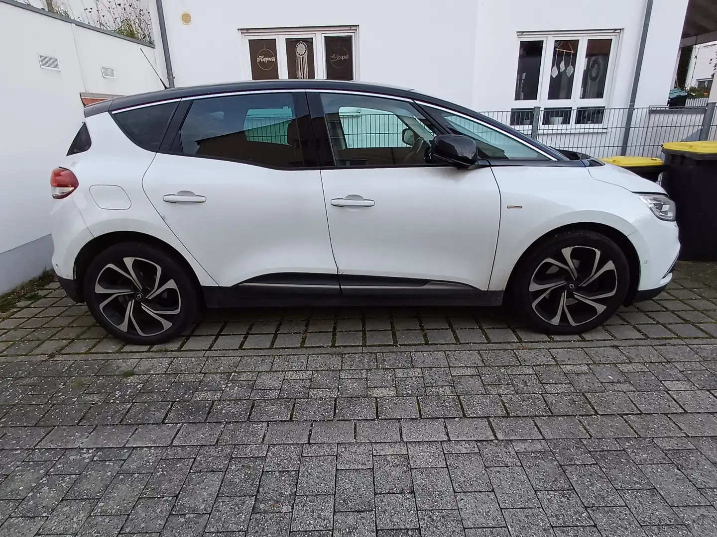Renault Scenic Scenic ENERGY dCi 160 EDC BOSE EDITION Weiß - 1