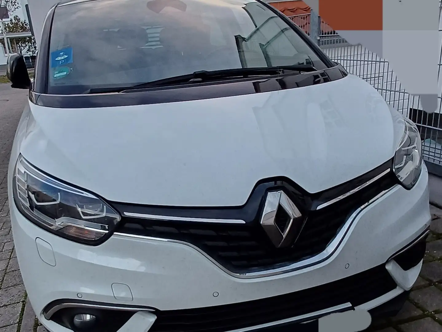 Renault Scenic Scenic ENERGY dCi 160 EDC BOSE EDITION Weiß - 2